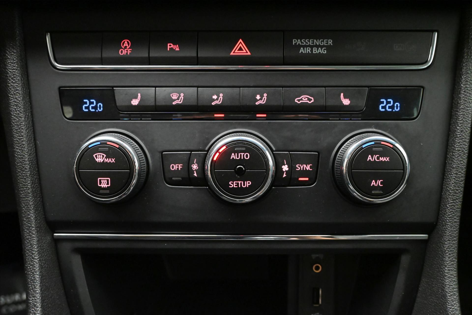 Hlavní fotografie vozu Seat Leon 2,0 TDI 110 kW 4x4 X-Perience Záruka až 5 let (22)