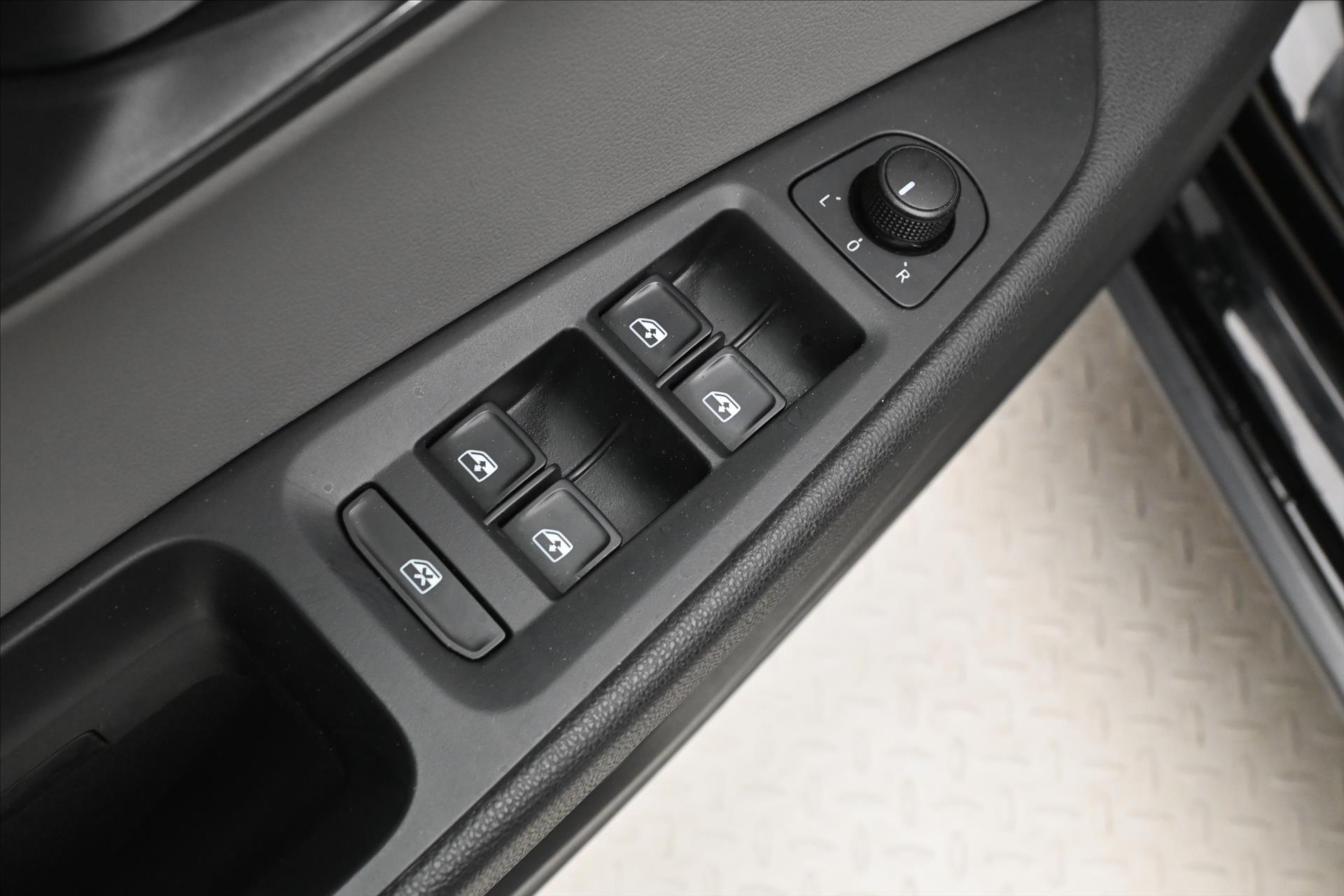 Hlavní fotografie vozu Seat Leon 2,0 TDI 110 kW 4x4 X-Perience Záruka až 5 let (26)