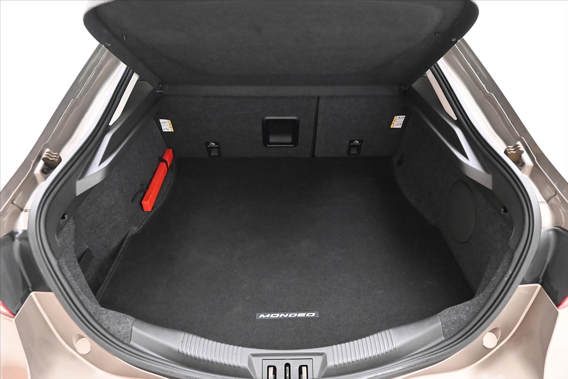 Hlavní fotografie vozu Ford Mondeo 2,0 TDCi Duratorq 112 kW Titanium Záruk (11)