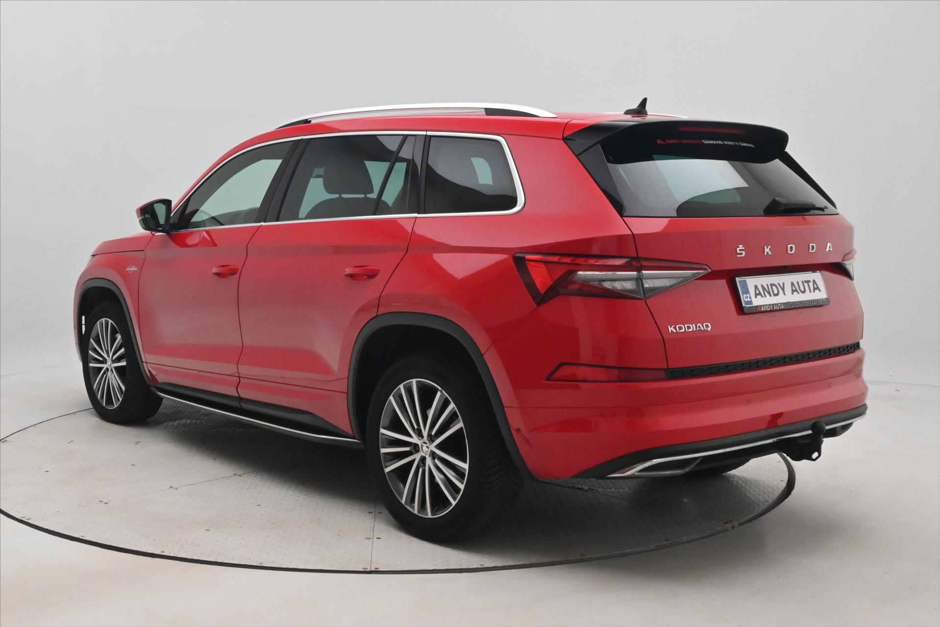 Hlavní fotografie vozu Škoda Kodiaq 2,0 TDI 110 kW DSG L&K 7Míst Záruka až 5 let (7)