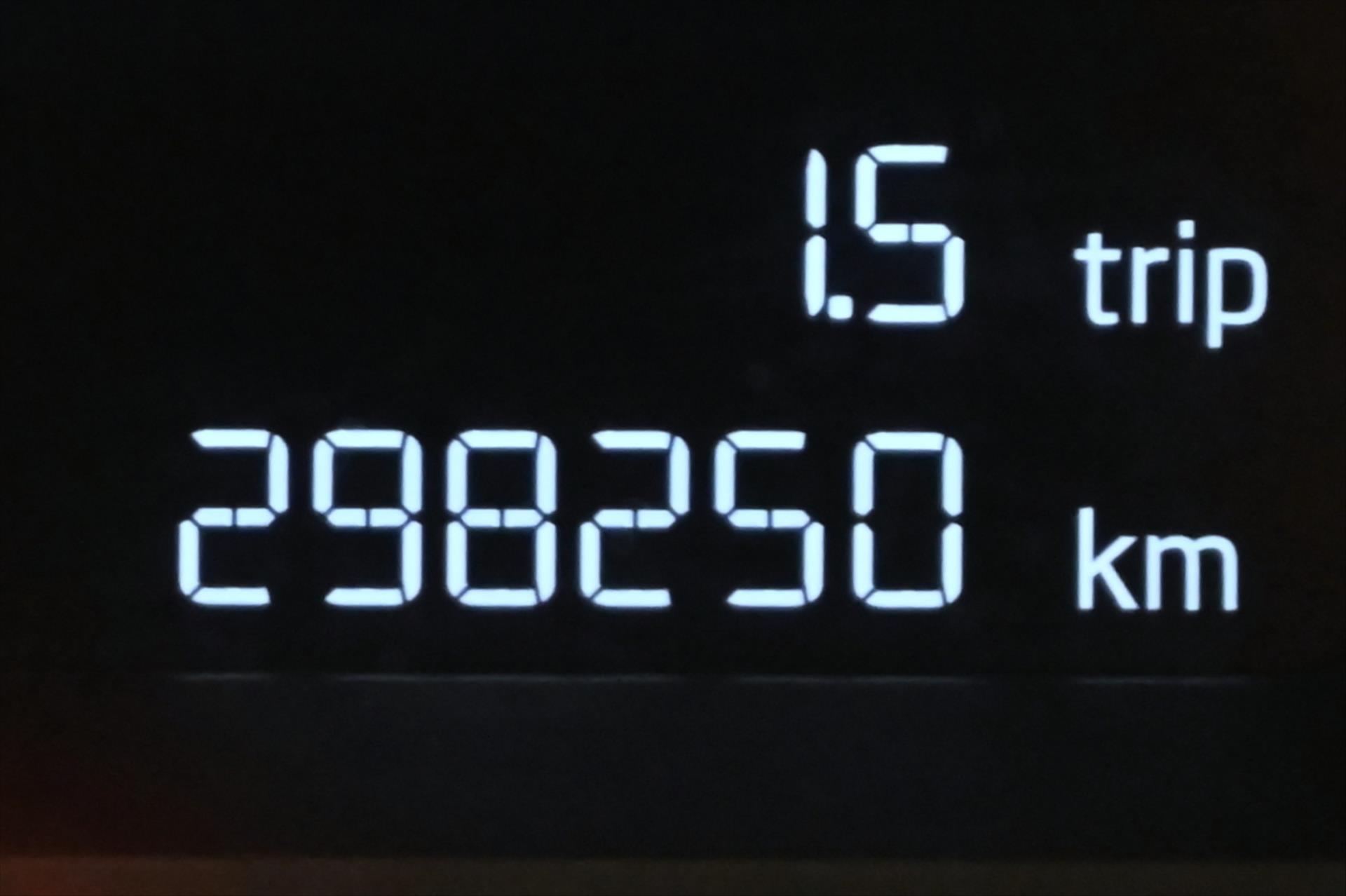 Hlavní fotografie vozu Škoda Octavia 1,6 TDI 77 kW Ambition (17)