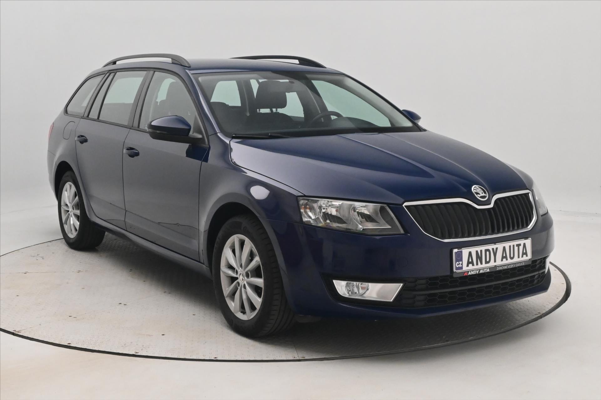 Hlavní fotografie vozu Škoda Octavia 1,6 TDI 77 kW Ambition (3)