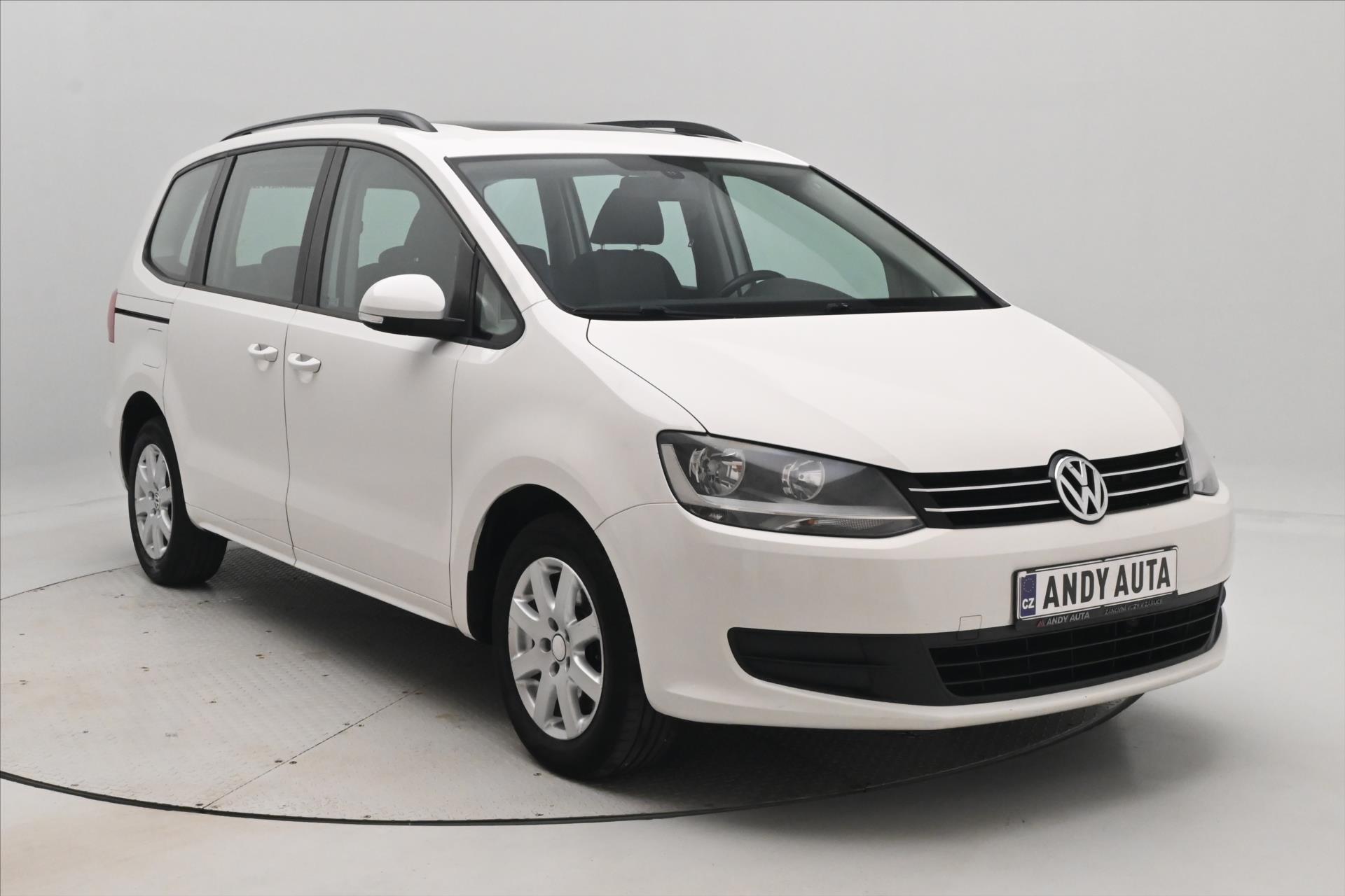 Hlavní fotografie vozu Volkswagen Sharan 2,0 TDI 103 kW Manuál Panorama Tažné (3)