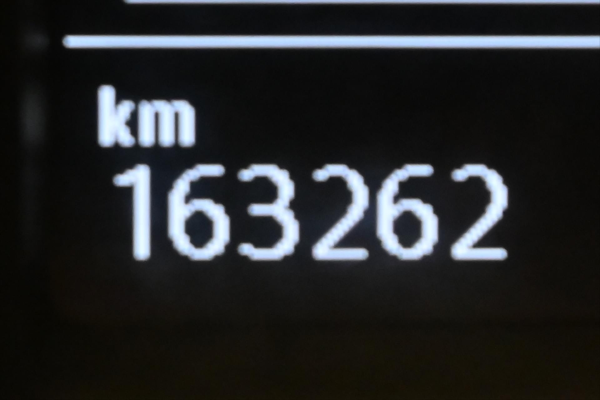 Main photo of the car Volkswagen Passat 2.0 TDI 110 kW Navigation Warranty up to 5 years (18)