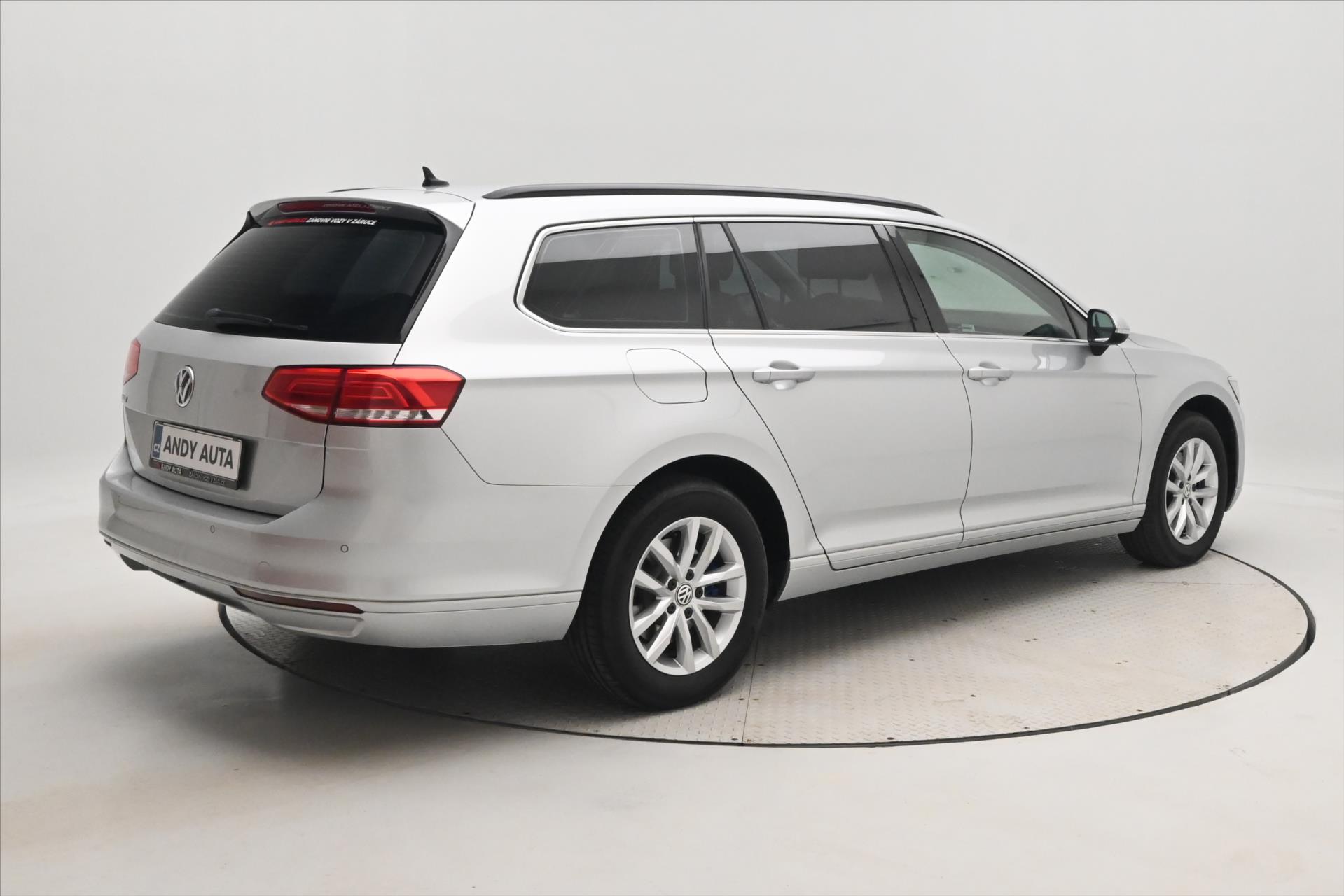 Main photo of the car Volkswagen Passat 2.0 TDI 110 kW Navigation Warranty up to 5 years (6)