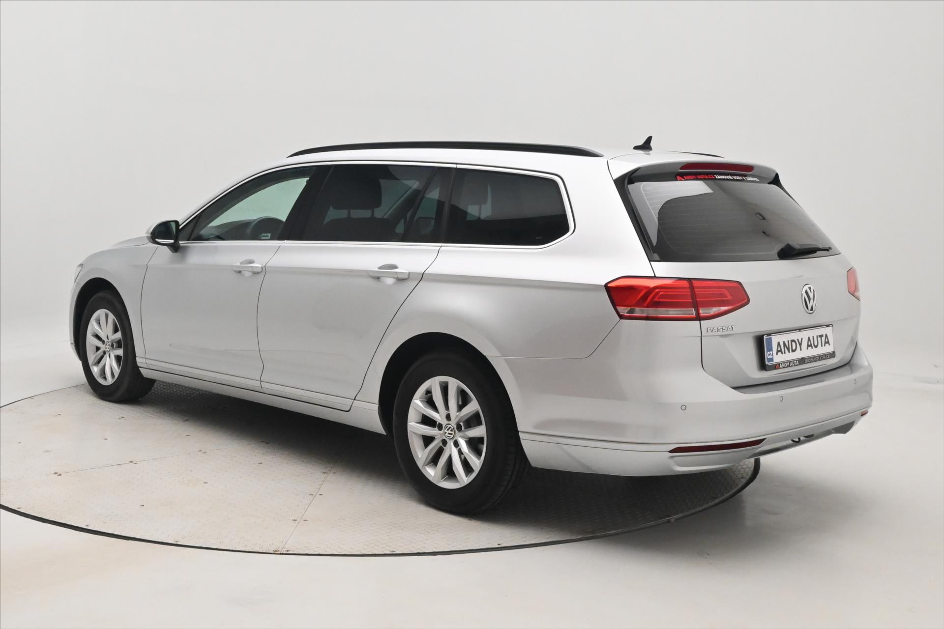Main photo of the car Volkswagen Passat 2.0 TDI 110 kW Navigation Warranty up to 5 years (8)