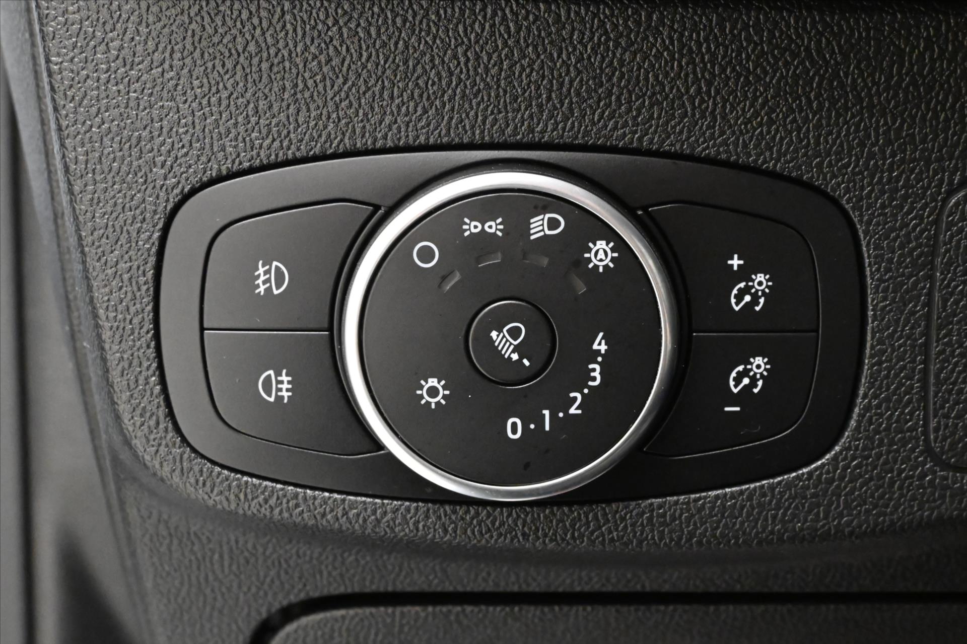 Hlavní fotografie vozu Ford Focus 1,5 EcoBlue 88 kW Záruka až 5 let (26)