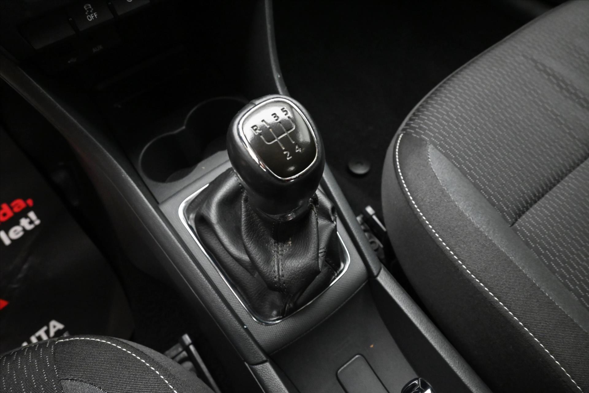 Hlavní fotografie vozu Škoda Rapid 1,6 TDI 66 kW Ambition (22)