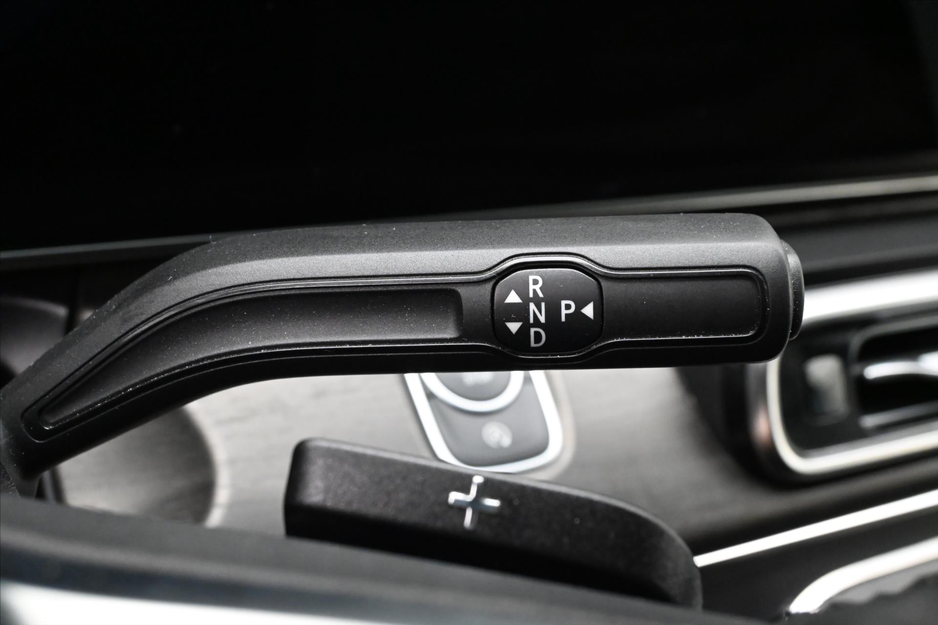 Hlavní fotografie vozu Mercedes-Benz Třídy V 2,0 300D 174kW XL Avantgarde 8míst Záruka až 5 (21)