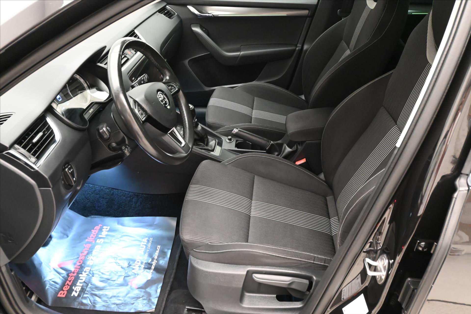 Hlavní fotografie vozu Škoda Octavia 2,0 TDI 110kW 4x4 Tažné Záruka až 5 let (14)