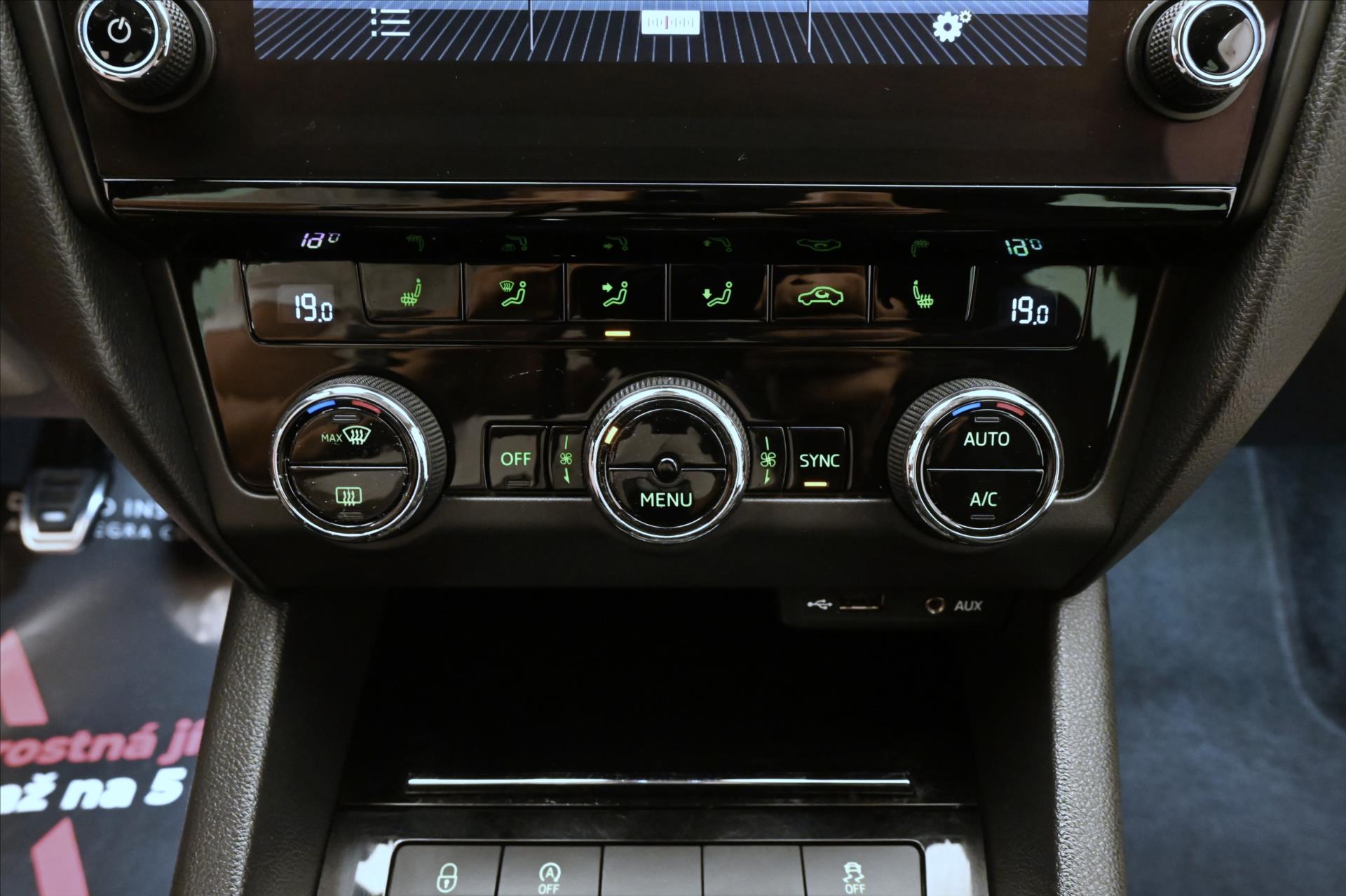 Hlavní fotografie vozu Škoda Octavia 2,0 TDI 110kW 4x4 Tažné Záruka až 5 let (21)