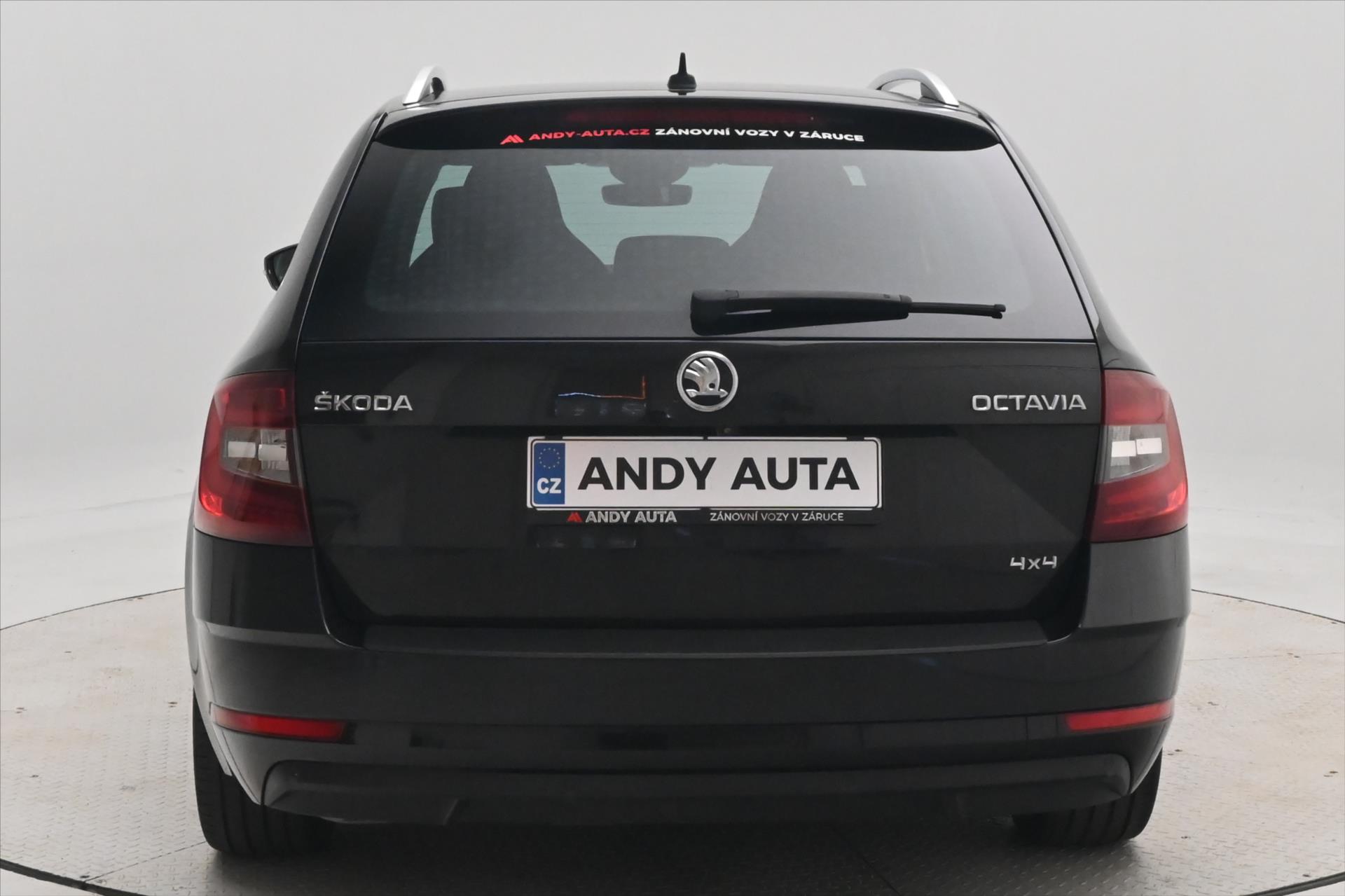 Hlavní fotografie vozu Škoda Octavia 2,0 TDI 110kW 4x4 Tažné Záruka až 5 let (7)