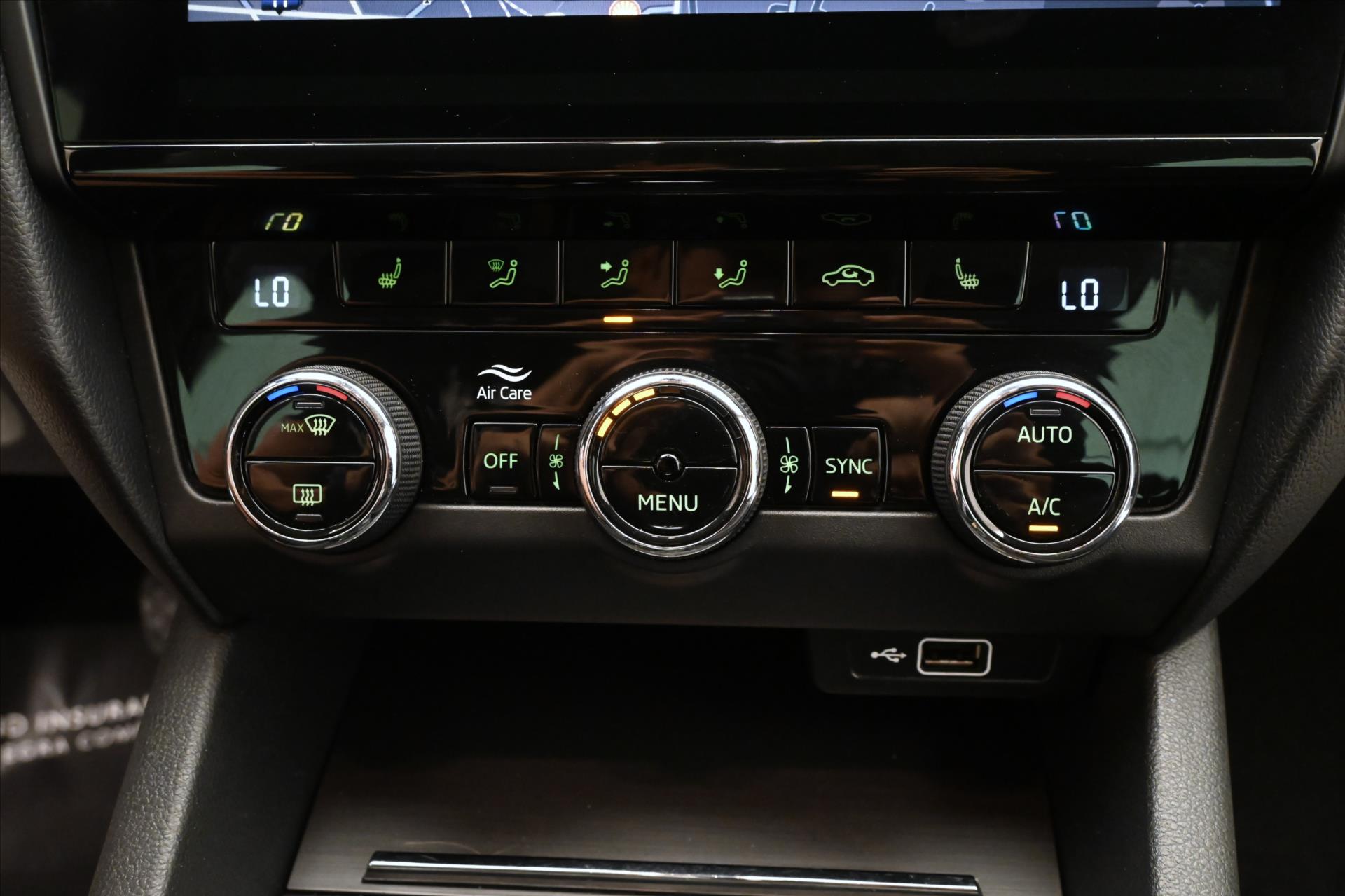 Hlavní fotografie vozu Škoda Octavia 2,0 TDI 110 kW DSG Clever Záruka až 5 let (20)