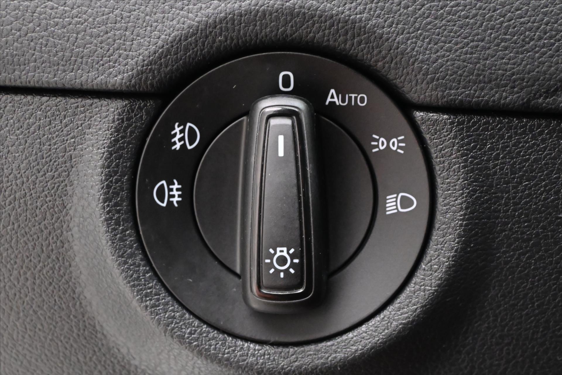Hlavní fotografie vozu Škoda Octavia 2,0 TDI 110 kW DSG Clever Záruka až 5 let (25)