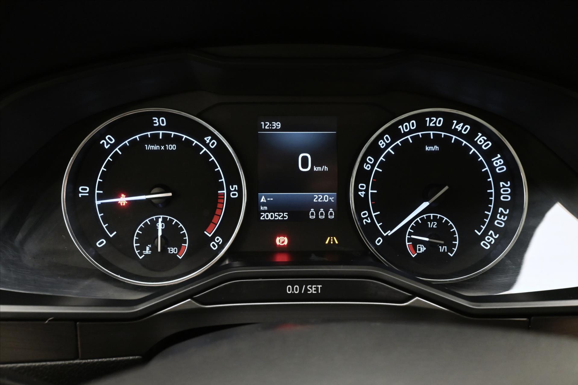 Main photo of the car Skoda Superb 2.0 TDI 110 kW 4x4 Style Panorama Warranty up to 5 years (16)