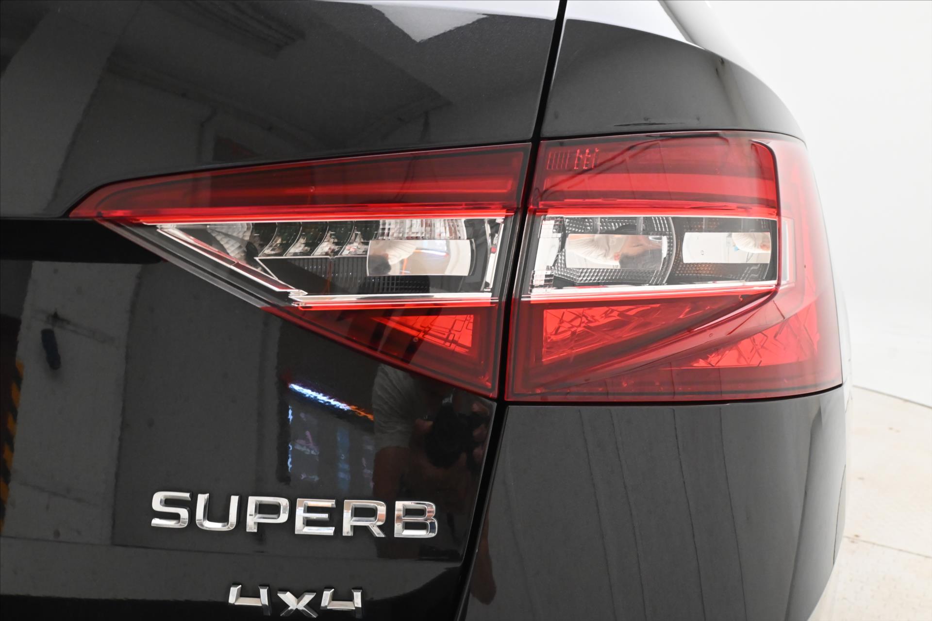 Main photo of the car Skoda Superb 2.0 TDI 110 kW 4x4 Style Panorama Warranty up to 5 years (31)