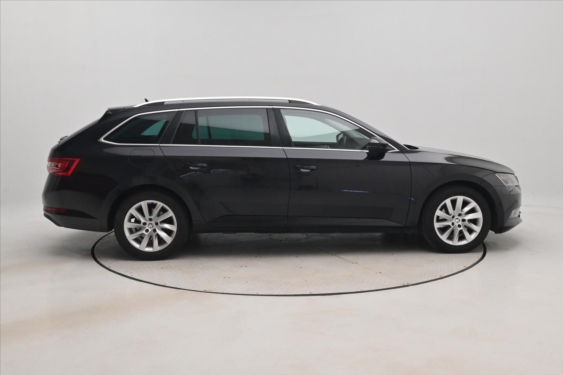 Main photo of the car Skoda Superb 2.0 TDI 110 kW 4x4 Style Panorama Warranty up to 5 years (4)