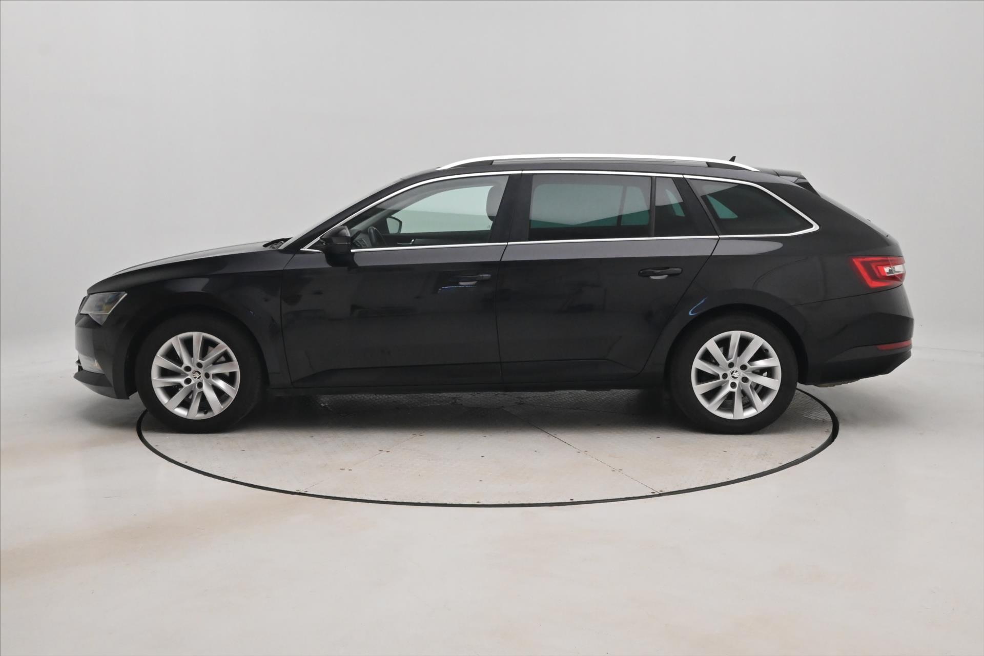 Main photo of the car Skoda Superb 2.0 TDI 110 kW 4x4 Style Panorama Warranty up to 5 years (8)