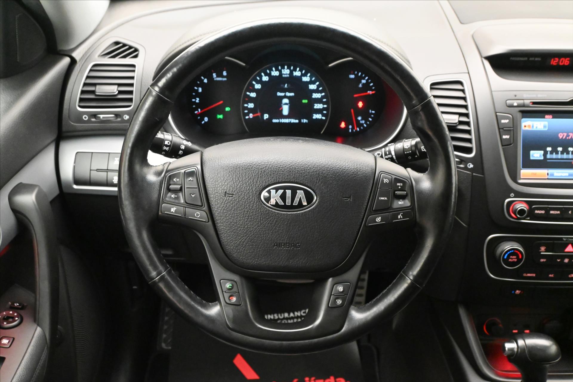 Hlavní fotografie vozu Kia Sorento 2,2 CRDI 145 kW AT 4x4 Navigace Záruka až 5 let (19)