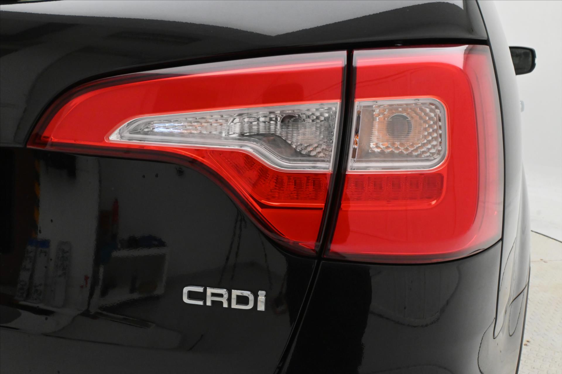Hlavní fotografie vozu Kia Sorento 2,2 CRDI 145 kW AT 4x4 Navigace Záruka až 5 let (30)
