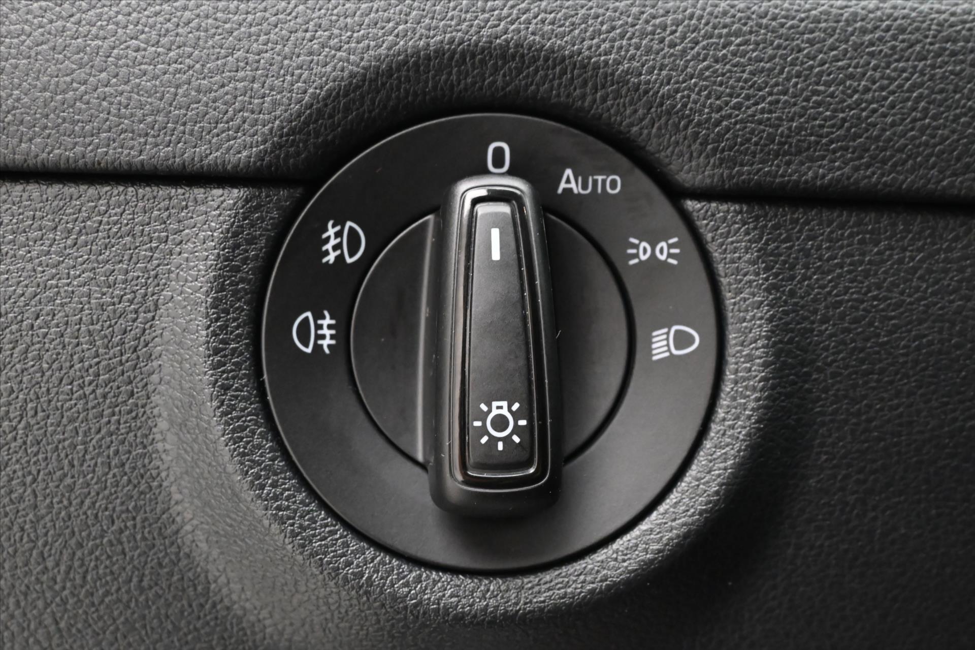 Hlavní fotografie vozu Škoda Octavia 2,0 TDI 110kW Tažné DSG Záruka až 5 let (26)