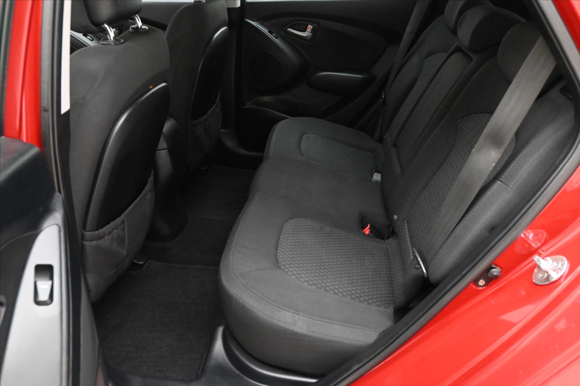 Hlavní fotografie vozu Hyundai ix35 1,7 CRDi 85 kW (14)