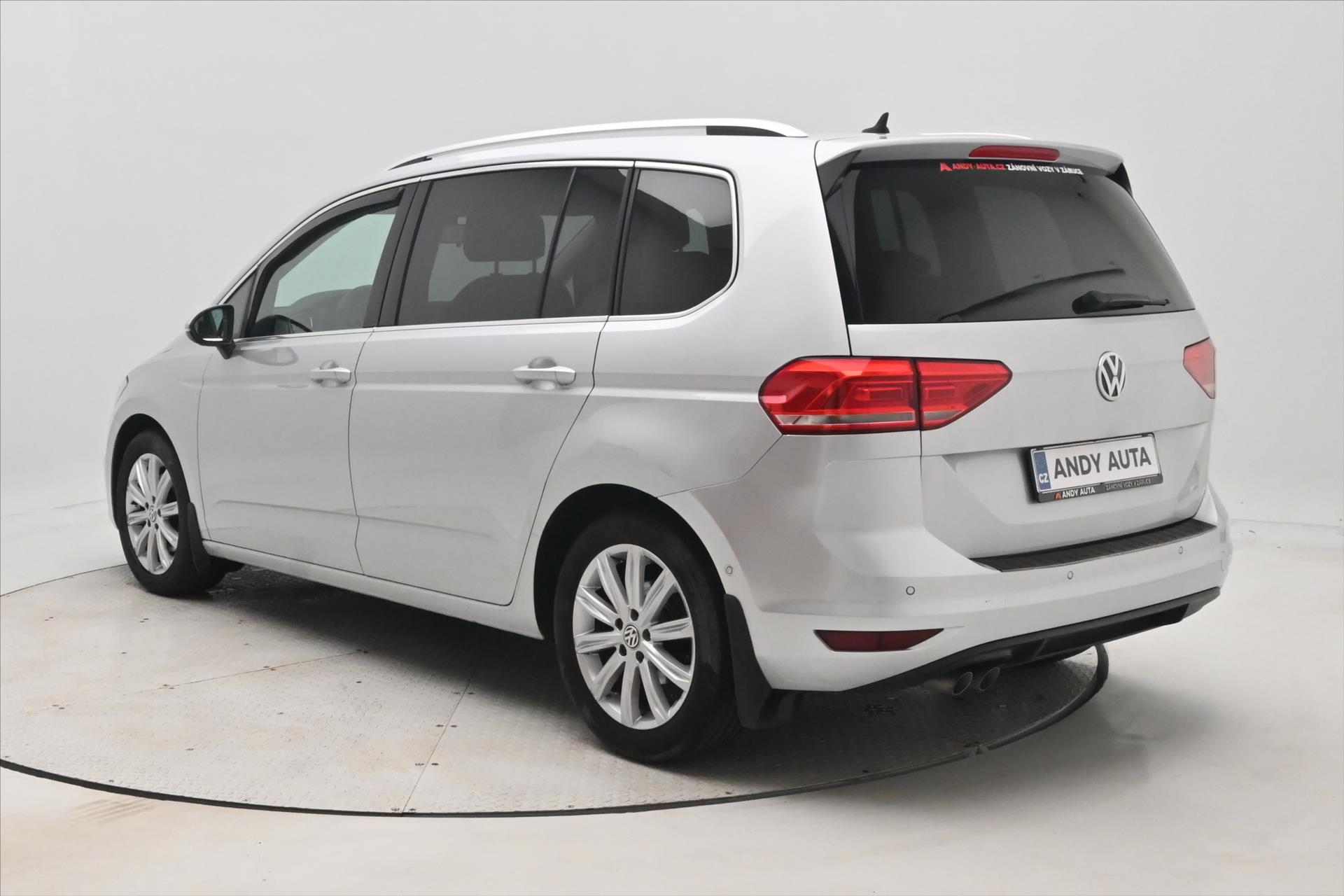 Main photo of the car Volkswagen Touran 2.0 TDI 110kW DSG Warranty up to 5 years (7)