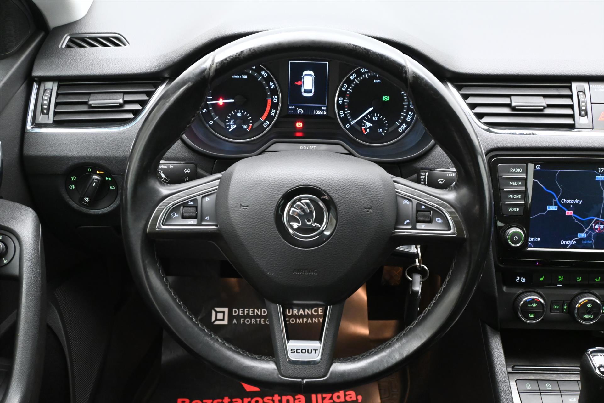 Hlavní fotografie vozu Škoda Octavia 2,0 TDI 135kW SCOUT DSG 4x4 Záruka až 5 let (19)