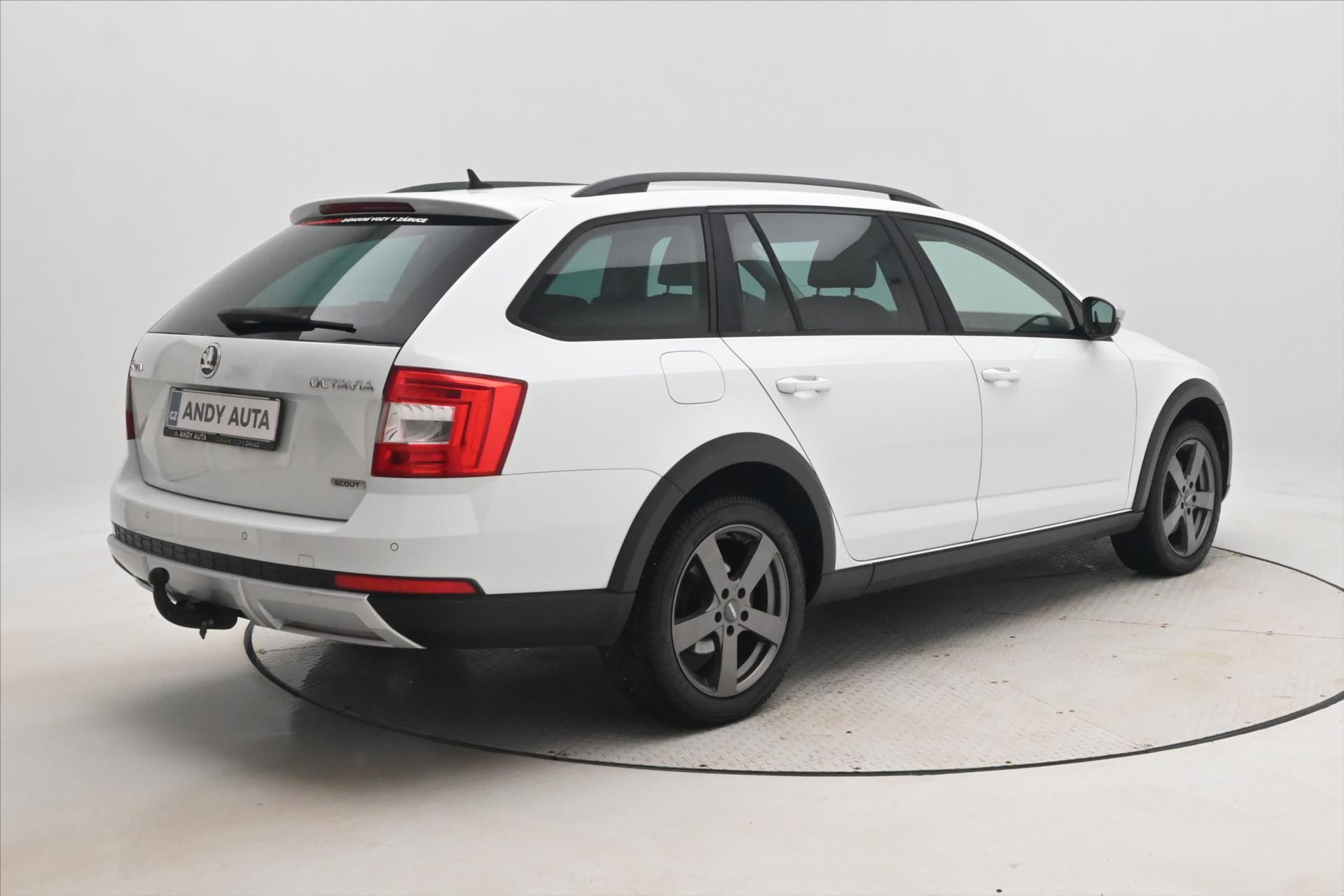 Hlavní fotografie vozu Škoda Octavia 2,0 TDI 135kW SCOUT DSG 4x4 Záruka až 5 let (6)