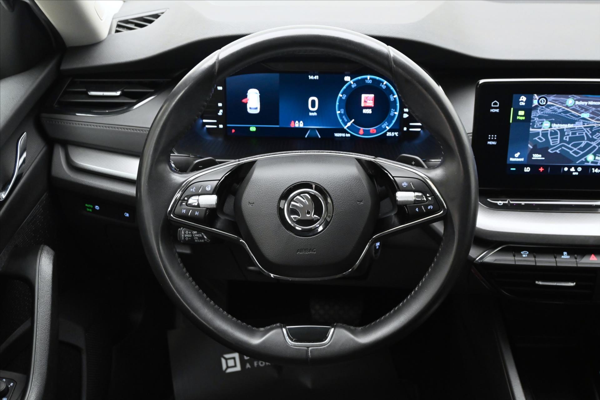 Hlavní fotografie vozu Škoda Octavia 2,0 TDI 110kW DSG Ambition Záruka až 5 let (18)