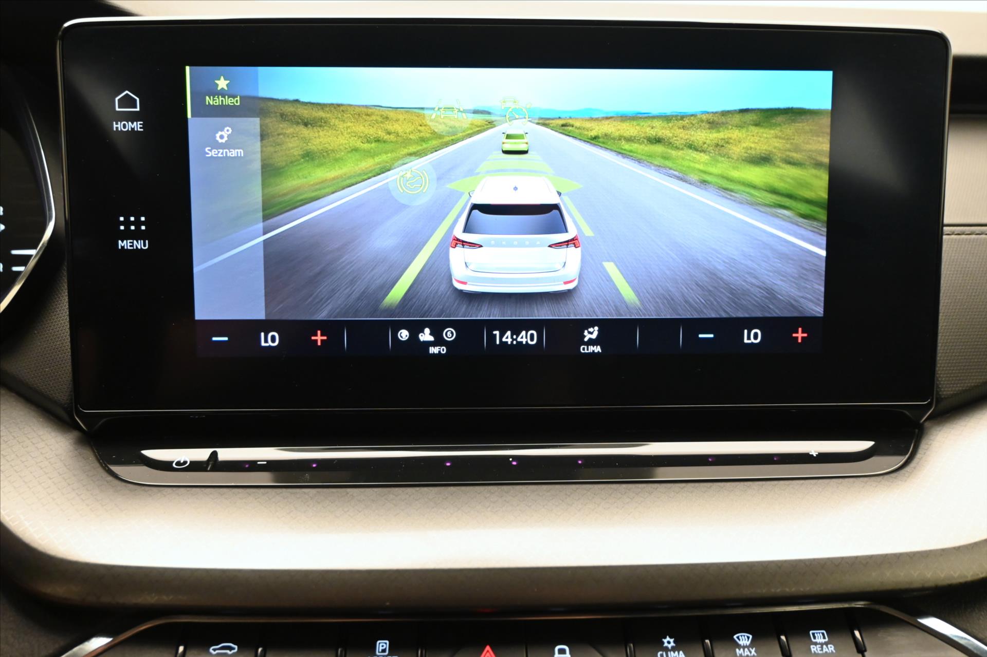 Hlavní fotografie vozu Škoda Octavia 2,0 TDI 110kW DSG Ambition Záruka až 5 let (19)