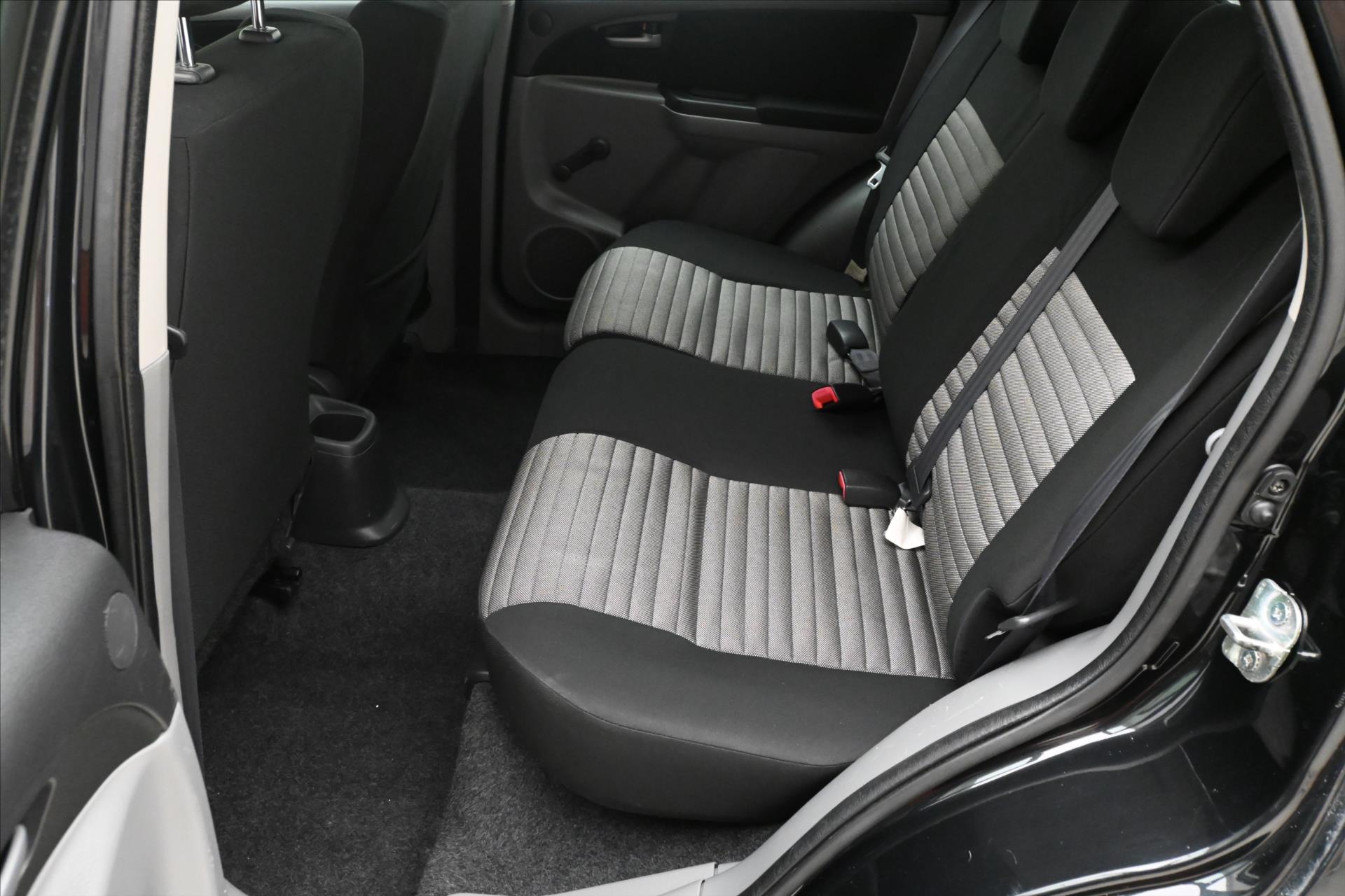 Hlavní fotografie vozu Suzuki SX4 1,6 88kW 4x4 Tažné Nová STK (14)