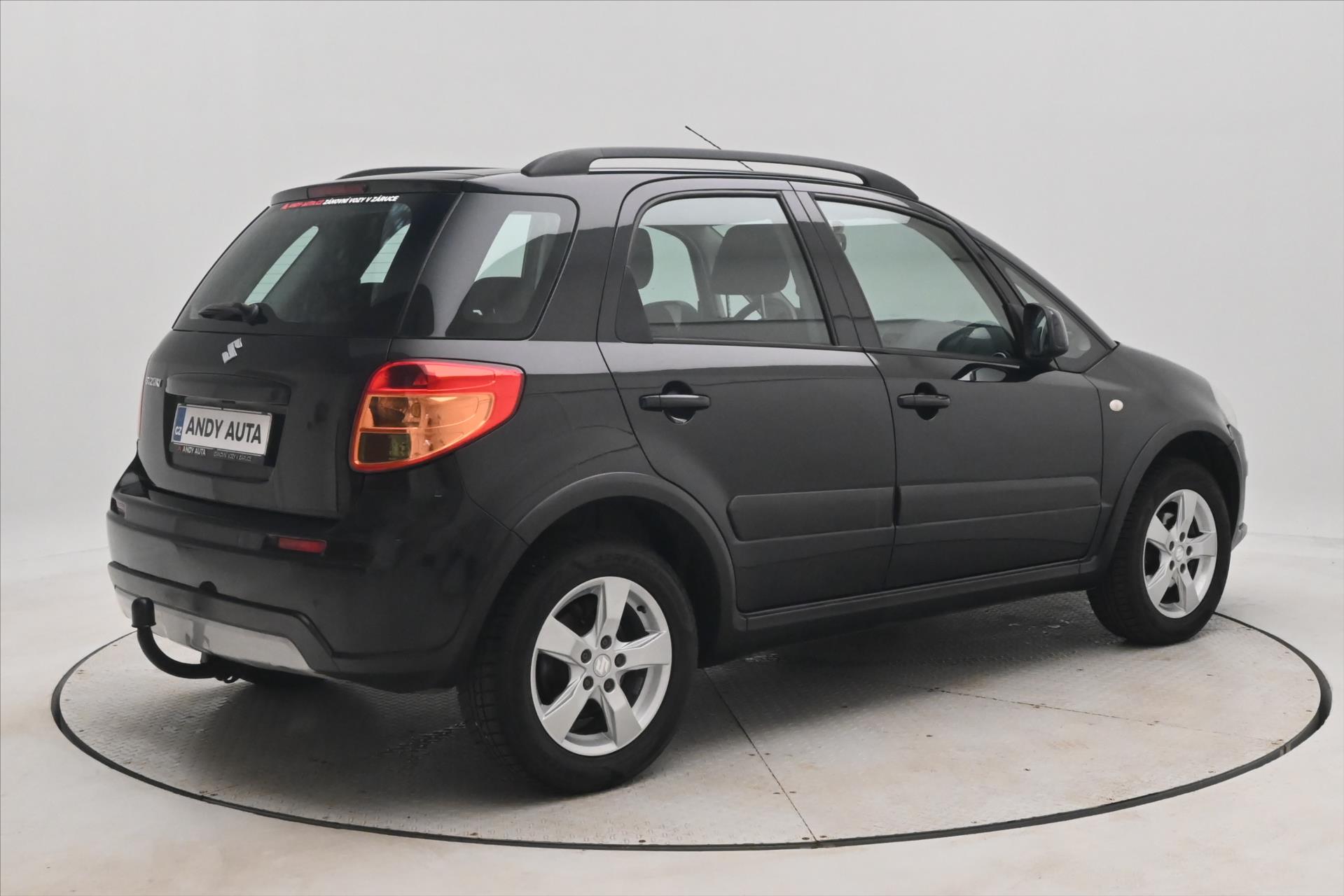 Hlavní fotografie vozu Suzuki SX4 1,6 88kW 4x4 Tažné Nová STK (5)