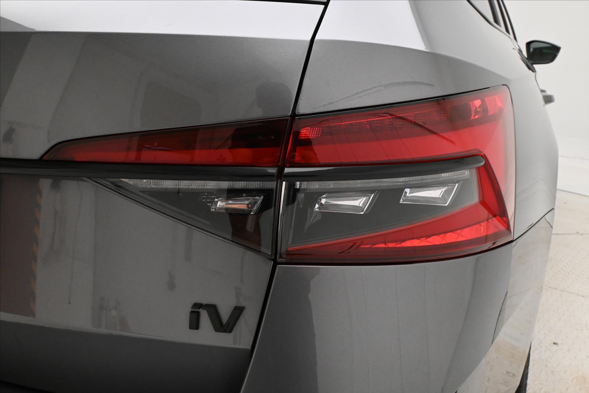 Hlavní fotografie vozu Škoda Superb 1,4 TSI 115kW iV DSG Sportline SoH 98% Záruka až 5 let (31)