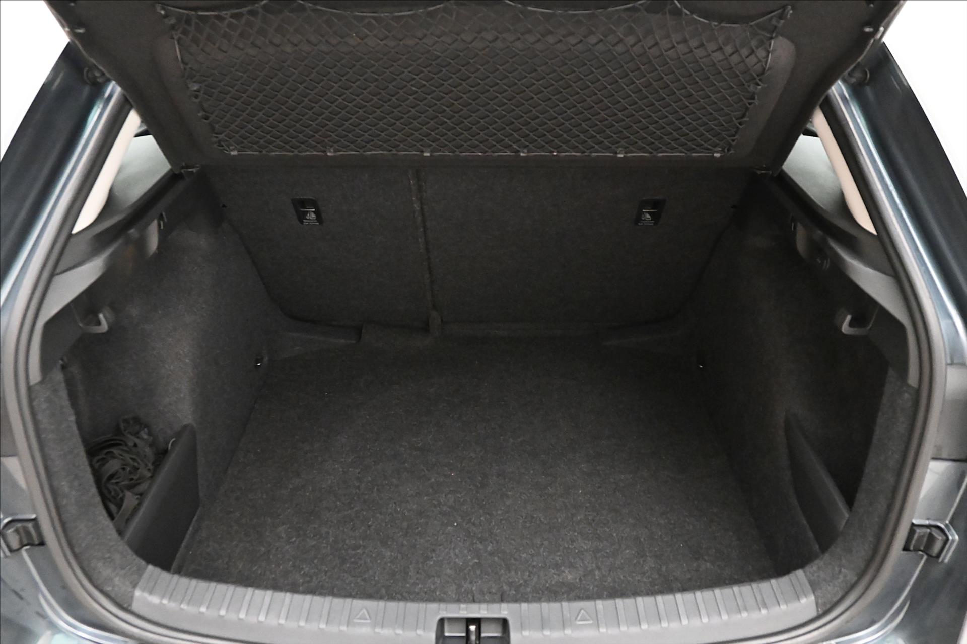 Hlavní fotografie vozu Škoda Scala 1,6 TDI 85 kW DSG Ambition Záruka až 5 let (10)