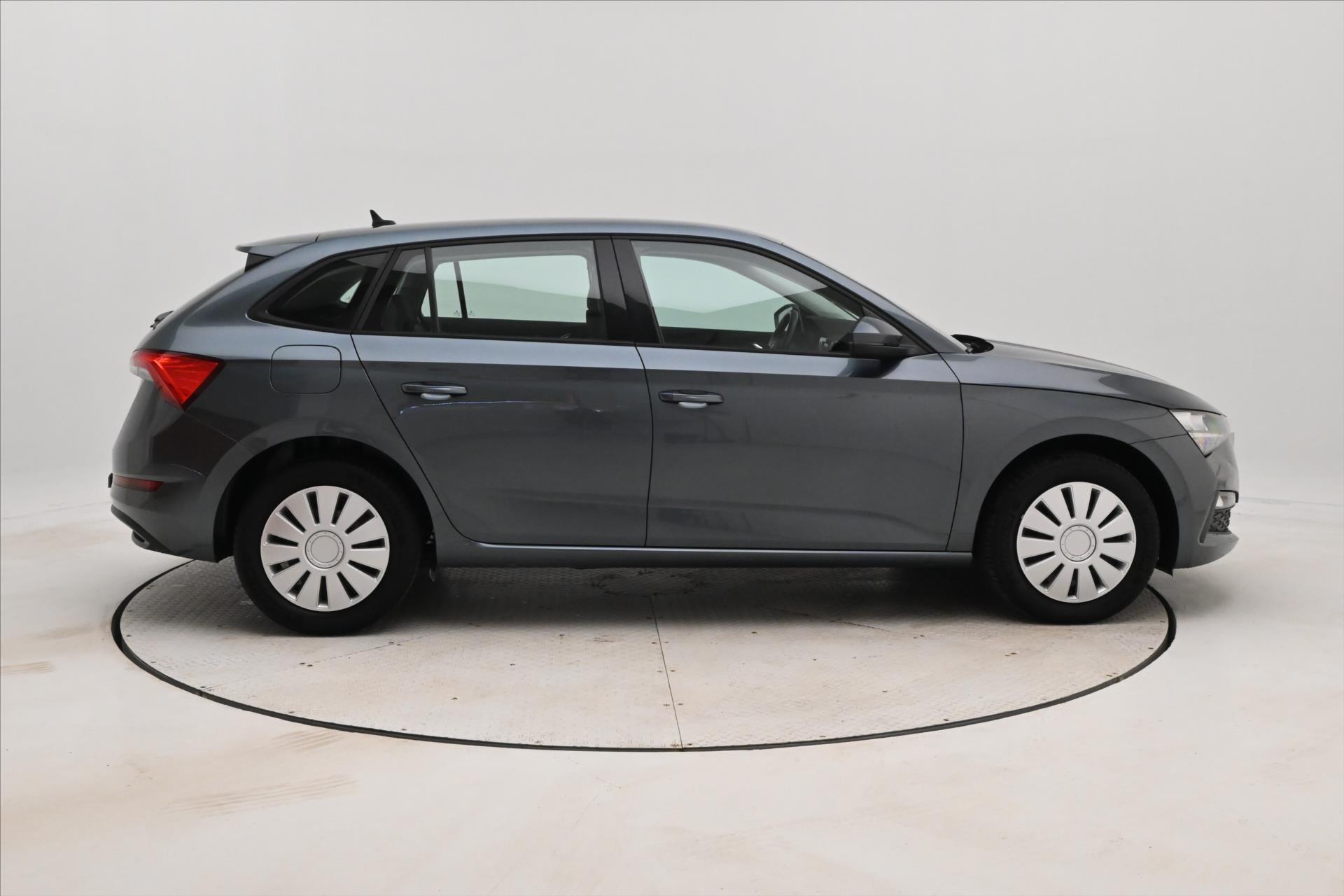 Hlavní fotografie vozu Škoda Scala 1,6 TDI 85 kW DSG Ambition Záruka až 5 let (4)