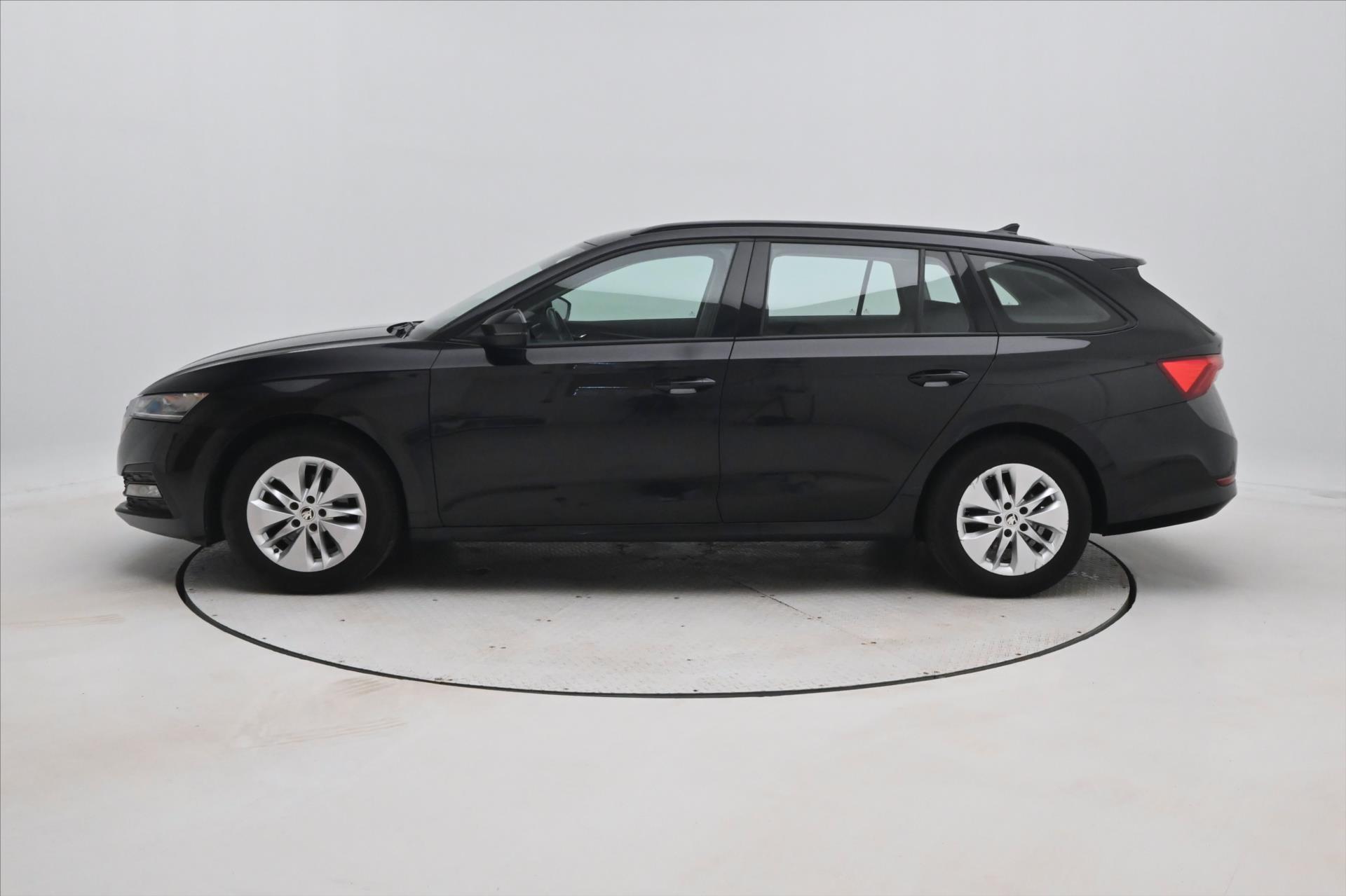 Main photo of the car Skoda Octavia 1.0 TSI 81kW M-HEV DSG Warranty up to 5 years (8)