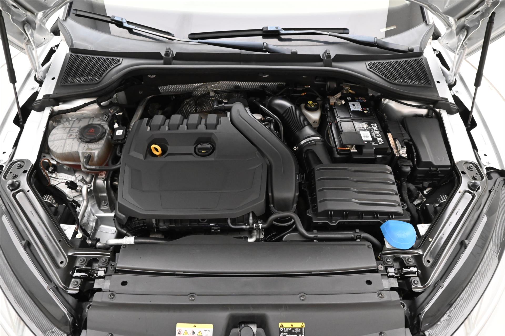 Hlavní fotografie vozu Škoda Octavia 1,5 TSI 110kW Style Manuál Záruka až 5 let (9)