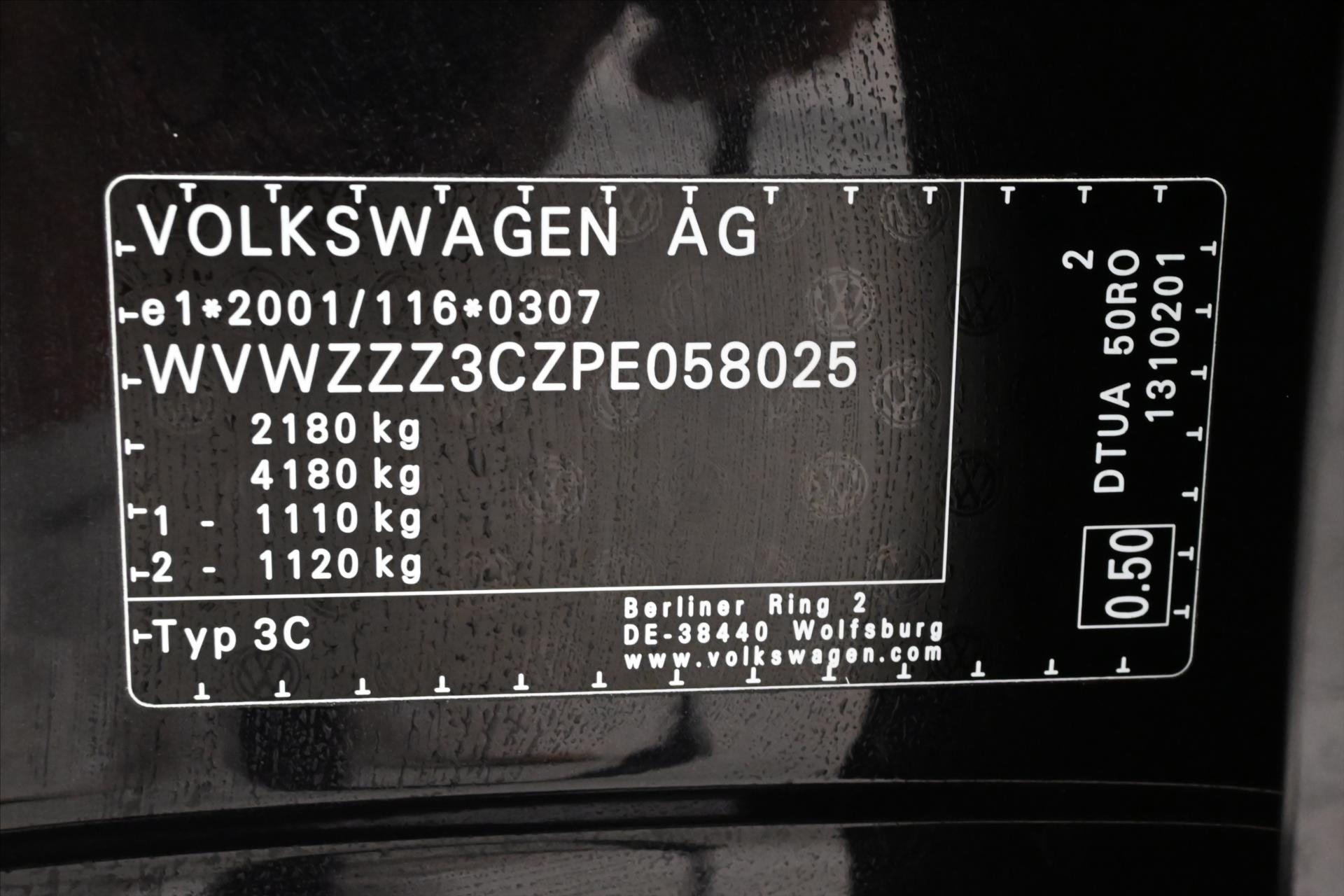 Hlavní fotografie vozu Volkswagen Passat 2,0 TDI 147kW DSG Business Záruka až 5 let (13)