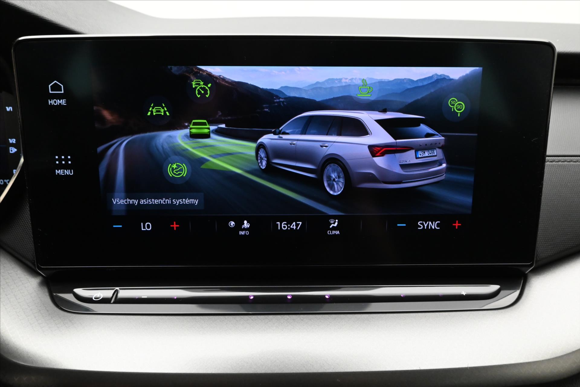 Hlavní fotografie vozu Škoda Octavia 2,0 110kW DSG Ambition Záruka až 5 let (20)