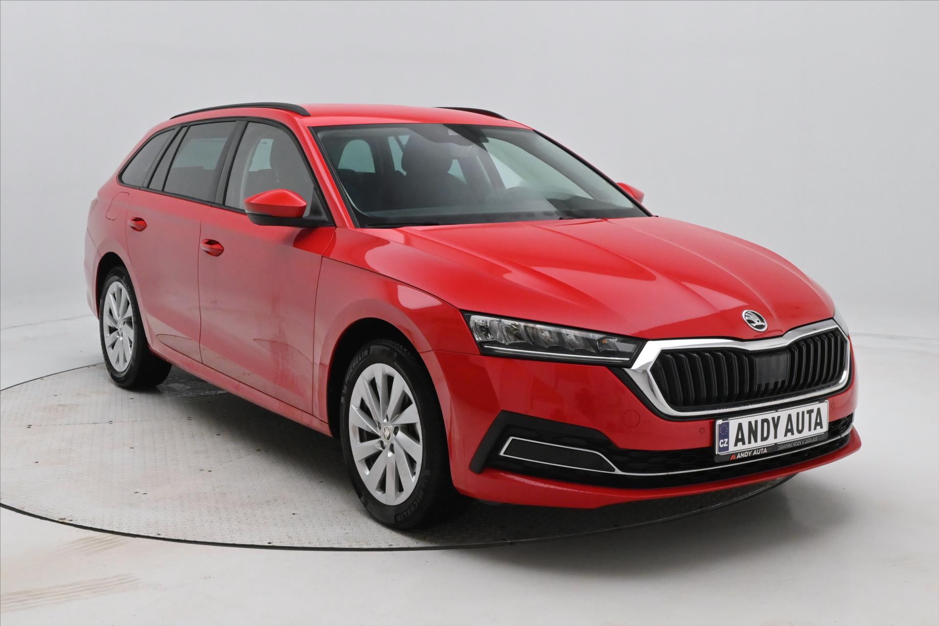 Hlavní fotografie vozu Škoda Octavia 2,0 110kW DSG Ambition Záruka až 5 let (3)