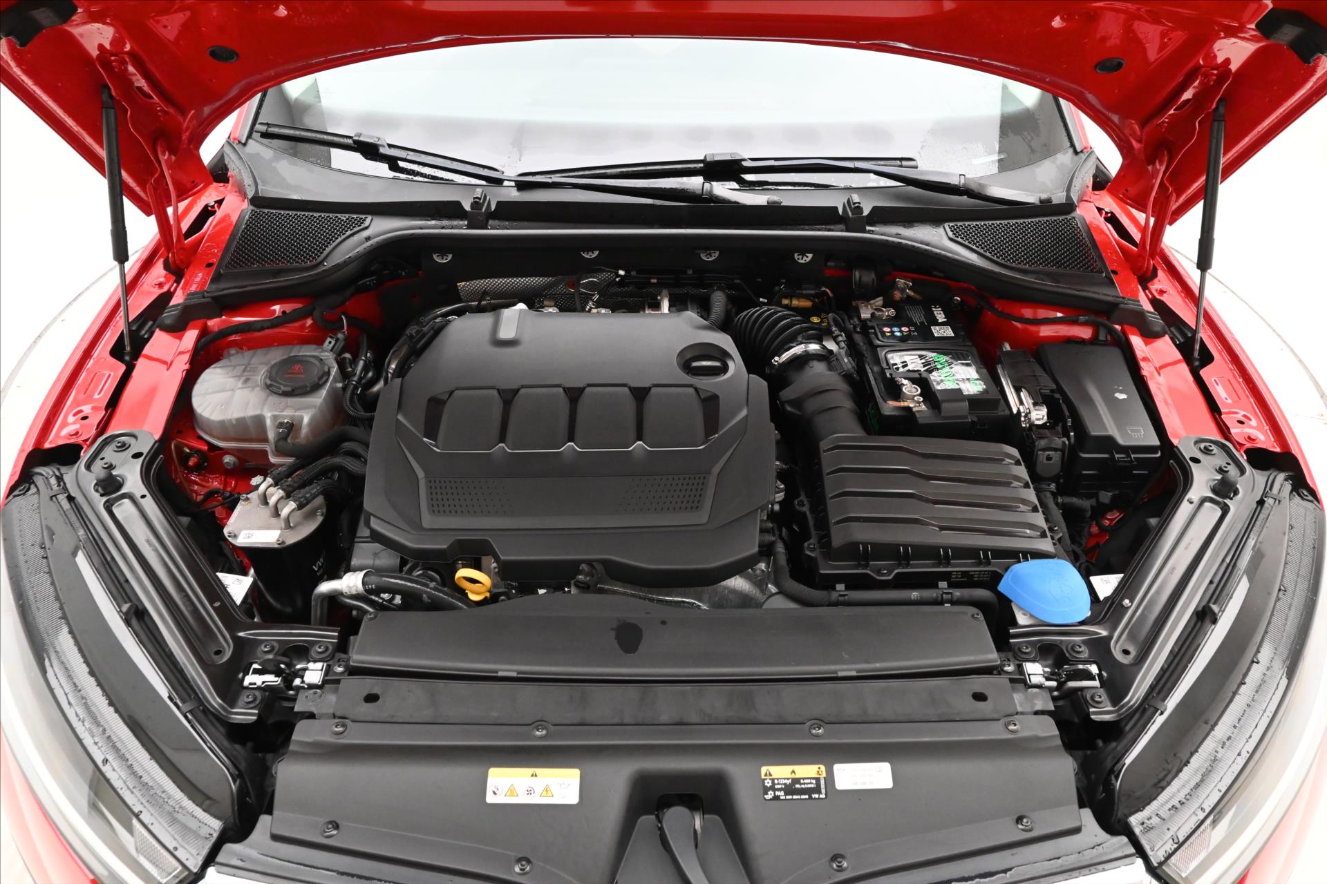 Hlavní fotografie vozu Škoda Octavia 2,0 110kW DSG Ambition Záruka až 5 let (9)