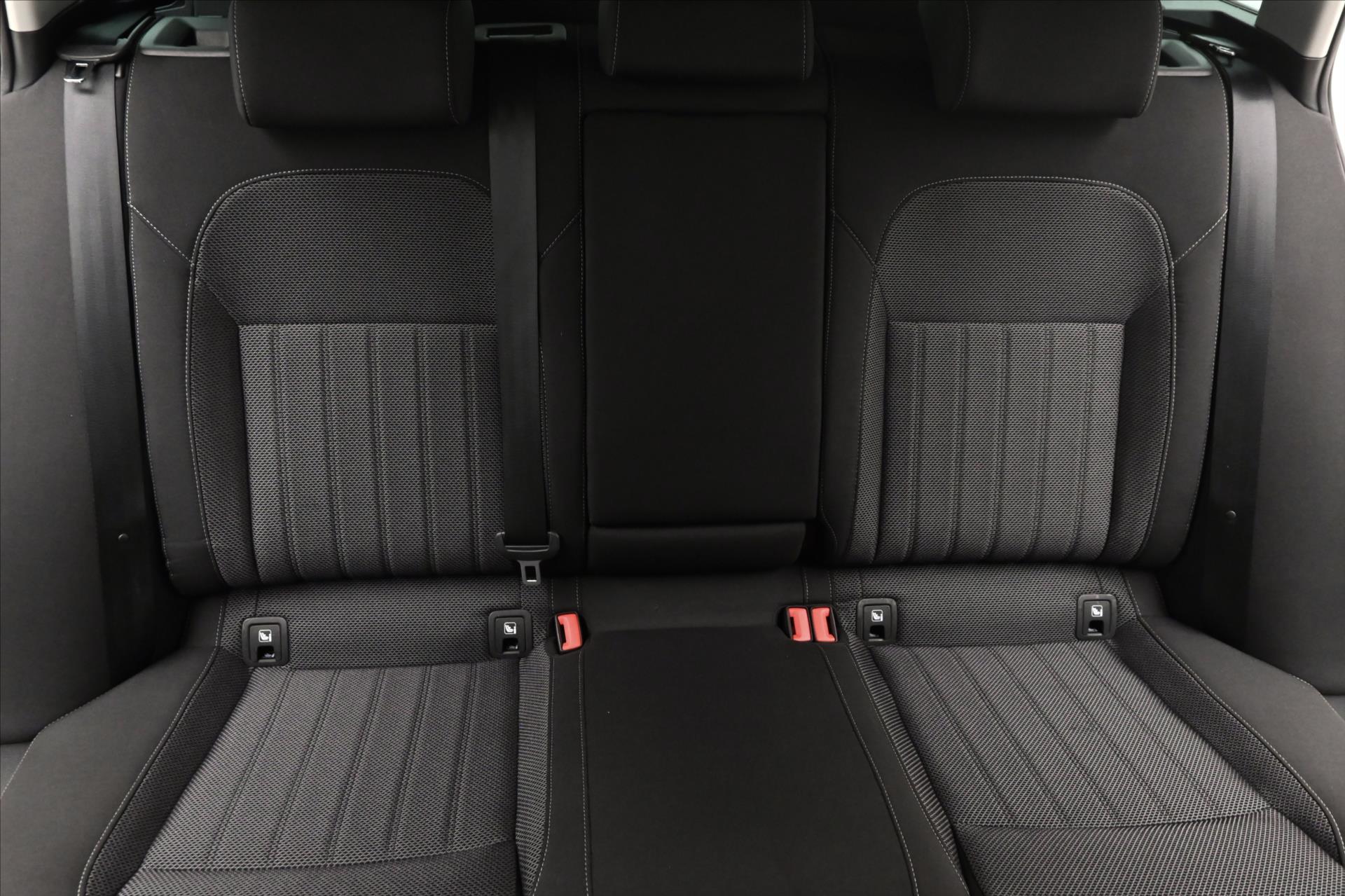 Hlavní fotografie vozu Škoda Superb 2,0 TDI 147 kW DSG 4x4 STYLE Záruka až 5 let (28)