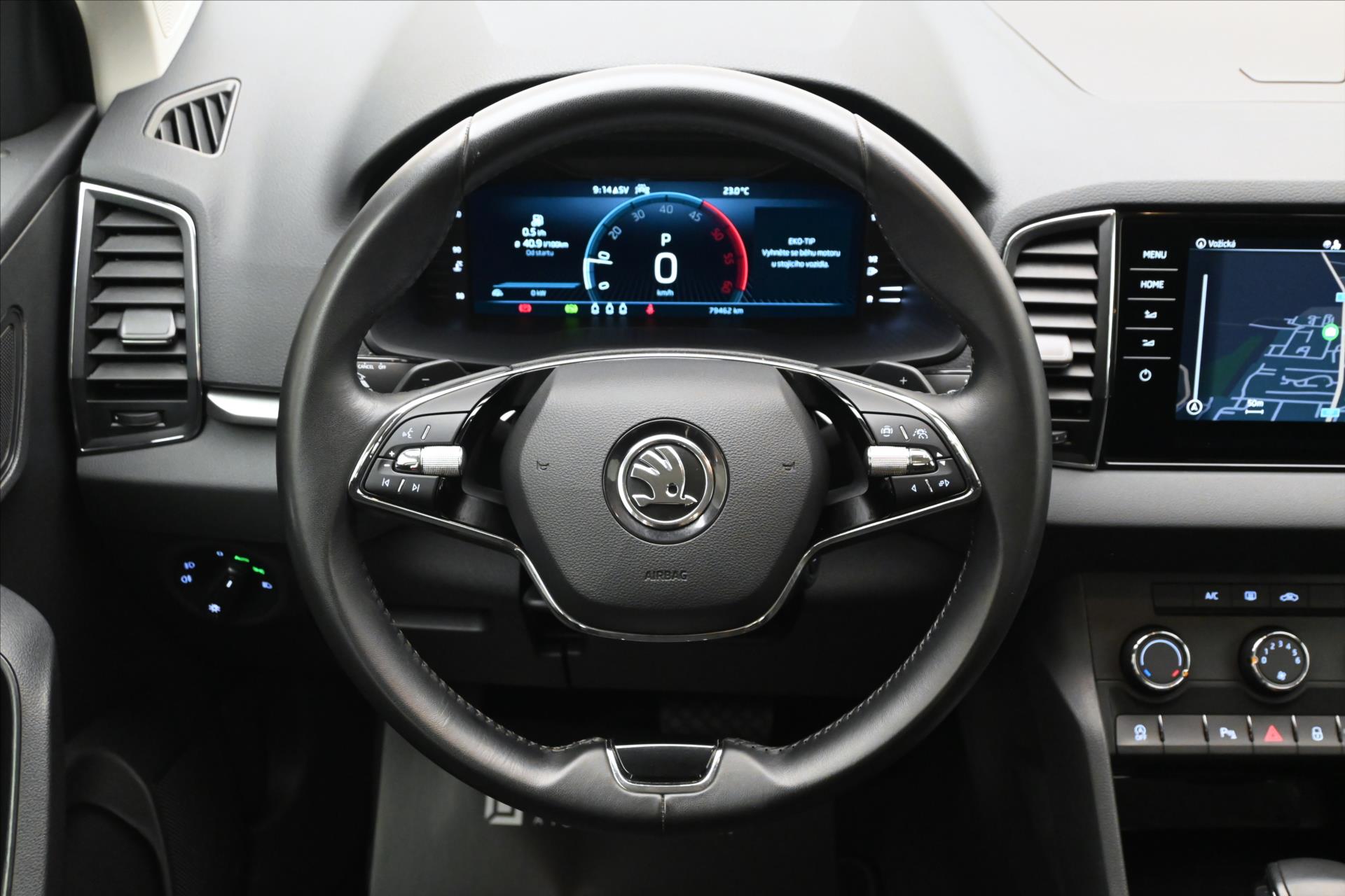 Hlavní fotografie vozu Škoda Karoq 2,0 TDI 110kW 4x4 DSG Ambition Záruka až 5 let (18)