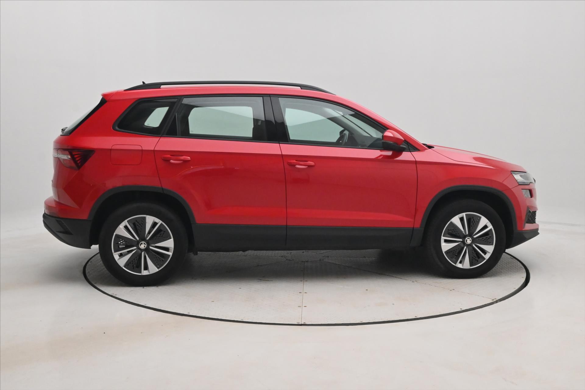 Hlavní fotografie vozu Škoda Karoq 2,0 TDI 110kW 4x4 DSG Ambition Záruka až 5 let (4)