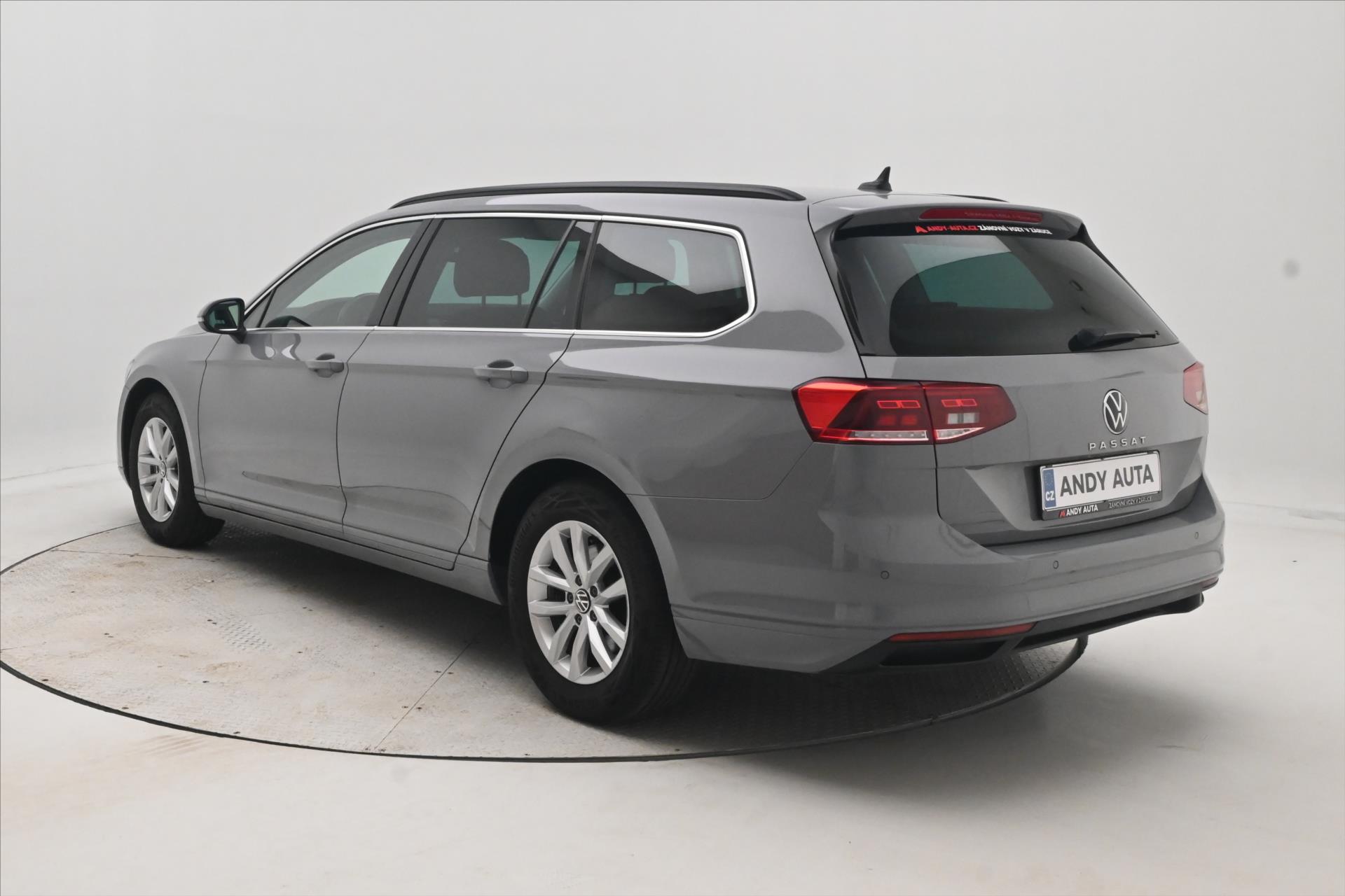 Hlavní fotografie vozu Volkswagen Passat 2,0 TDI 110kW DSG Business Záruka až 5 let (7)