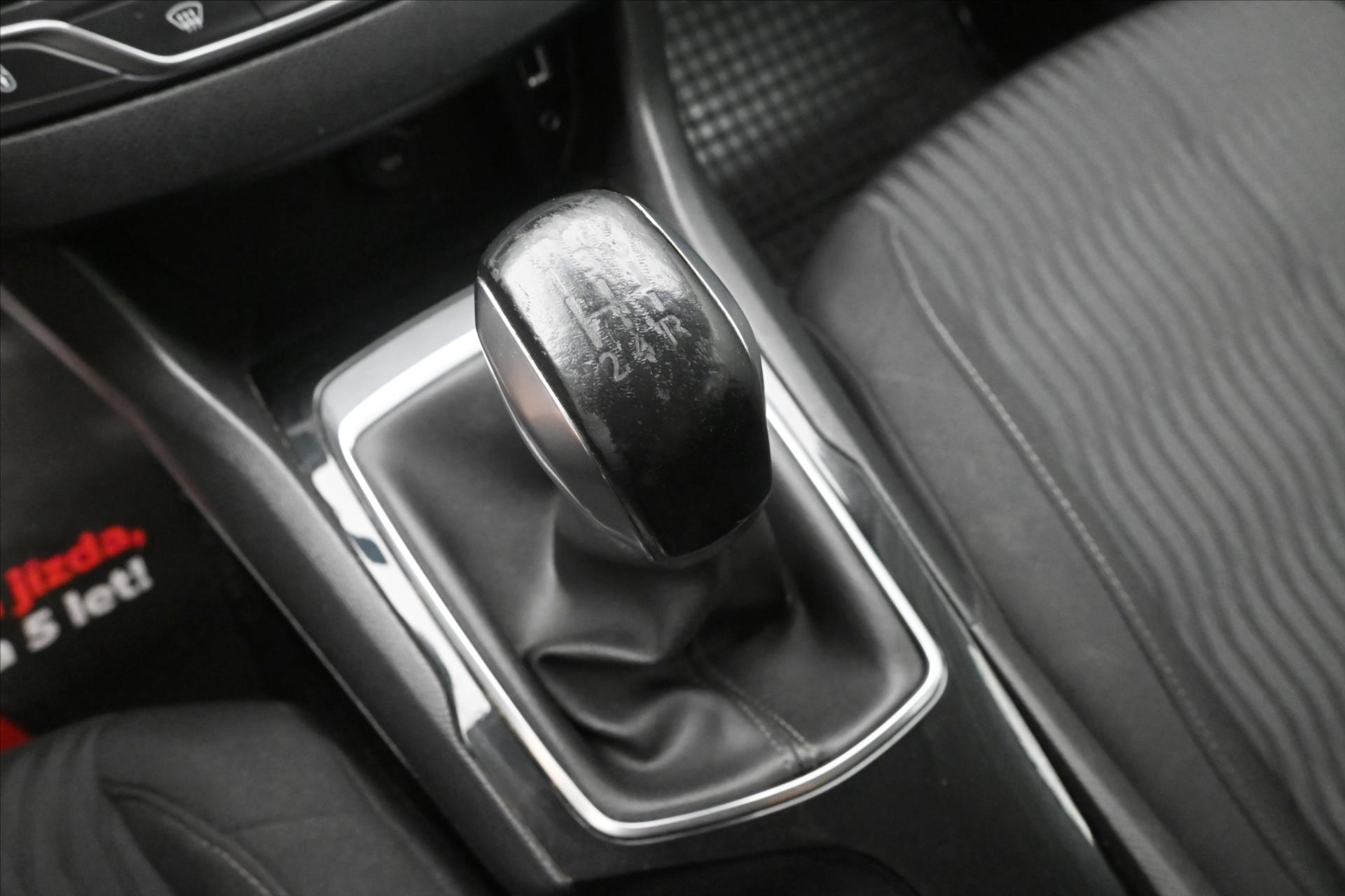Hlavní fotografie vozu Peugeot 308 1,6 BlueHDi 73kW tažné Záruka až 5 let (21)