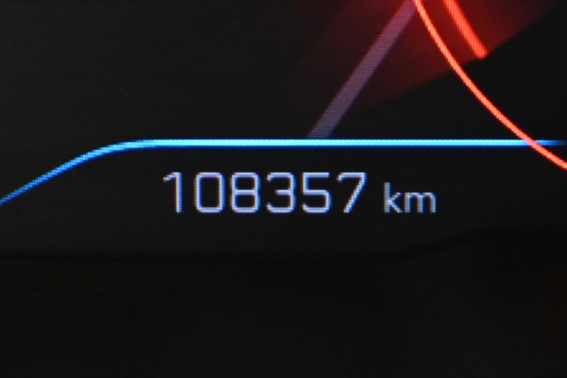 Hlavní fotografie vozu Peugeot 5008 1,5 96kW BlueHDi 7 míst Záruka až 5 let (16)