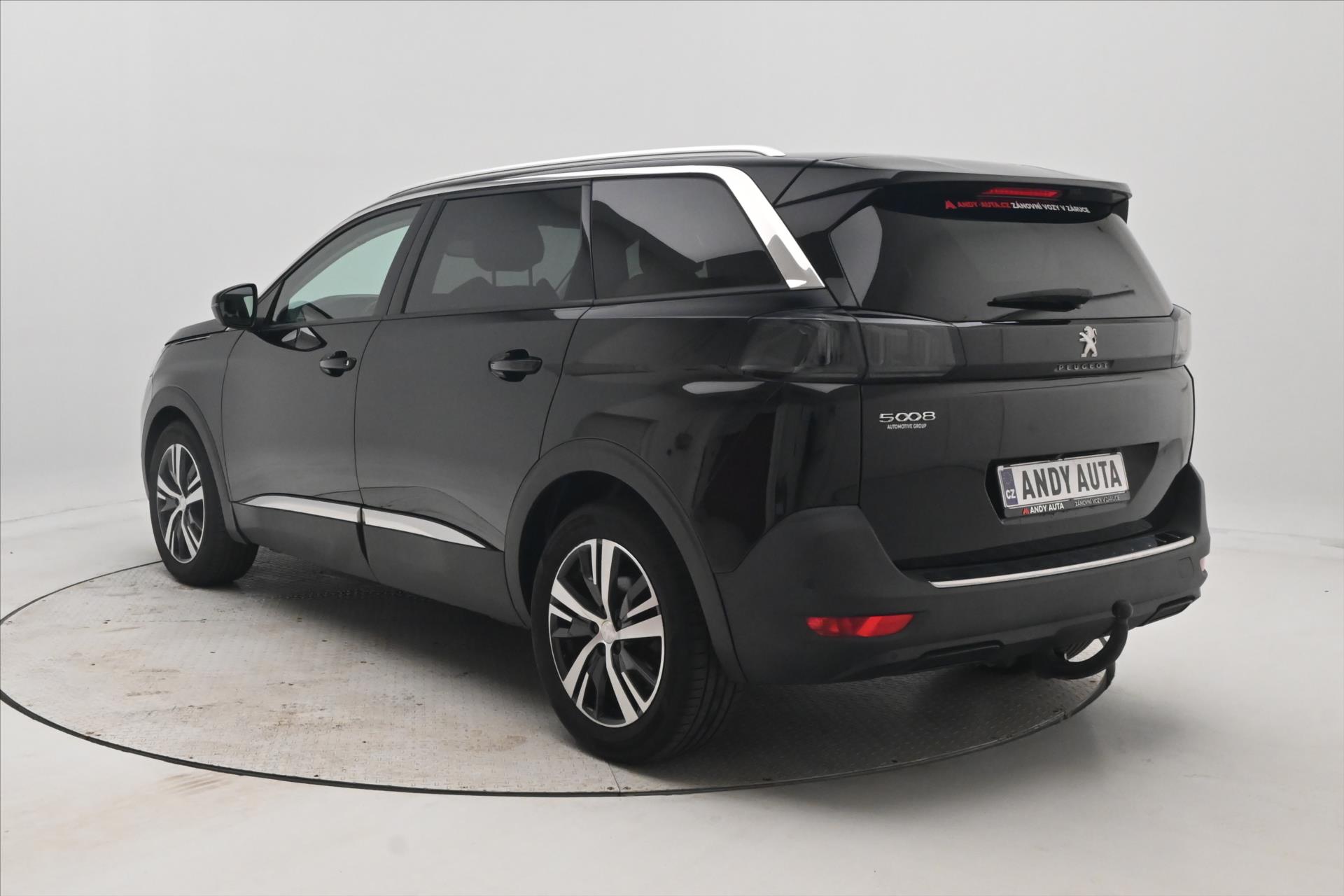 Hlavní fotografie vozu Peugeot 5008 1,5 96kW BlueHDi 7 míst Záruka až 5 let (7)