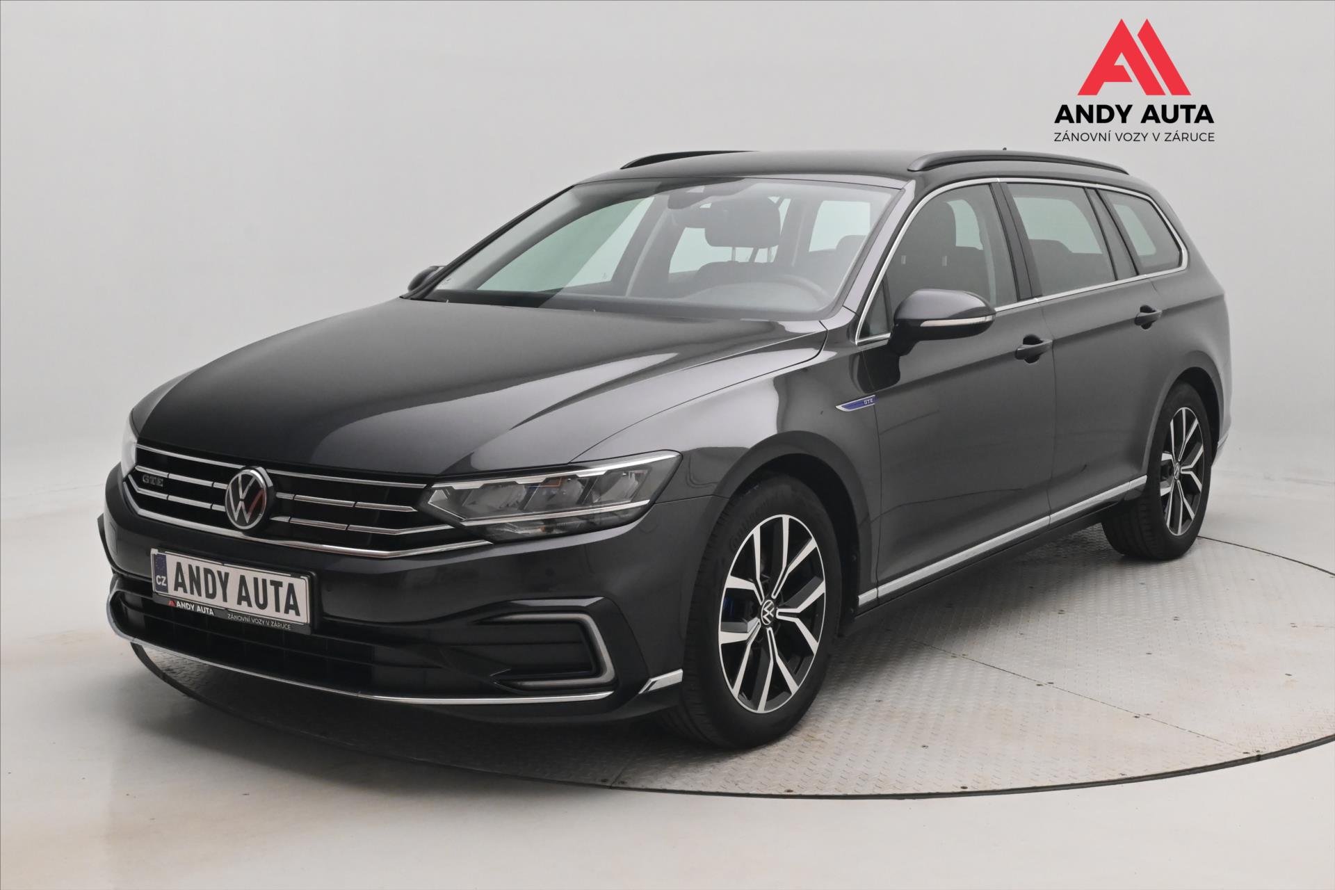 Volkswagen Passat 1,4 GTE 160 kW DSG Business Záruka až 5 let
